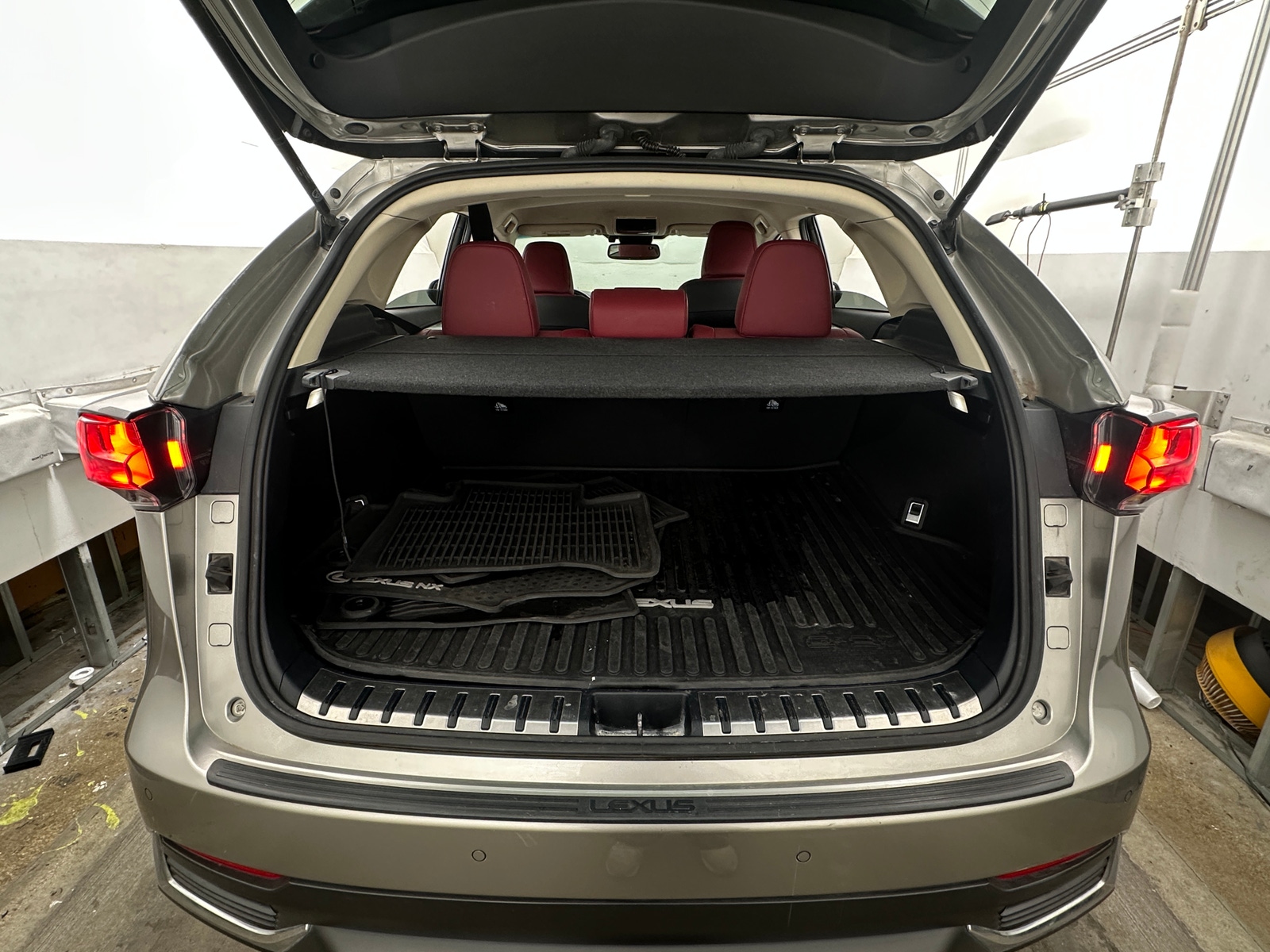 Thumbnail: 2020 Lexus NX - 6