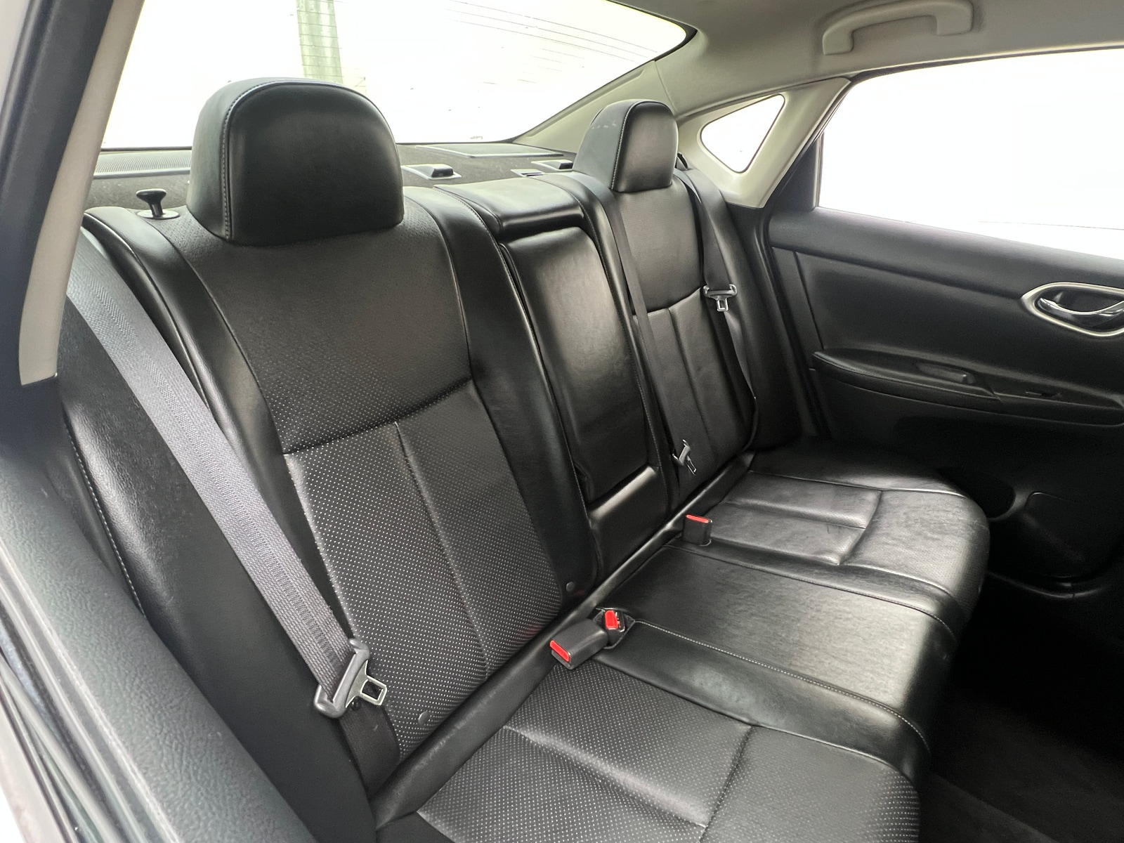 Thumbnail: 2017 Nissan Sentra - 5