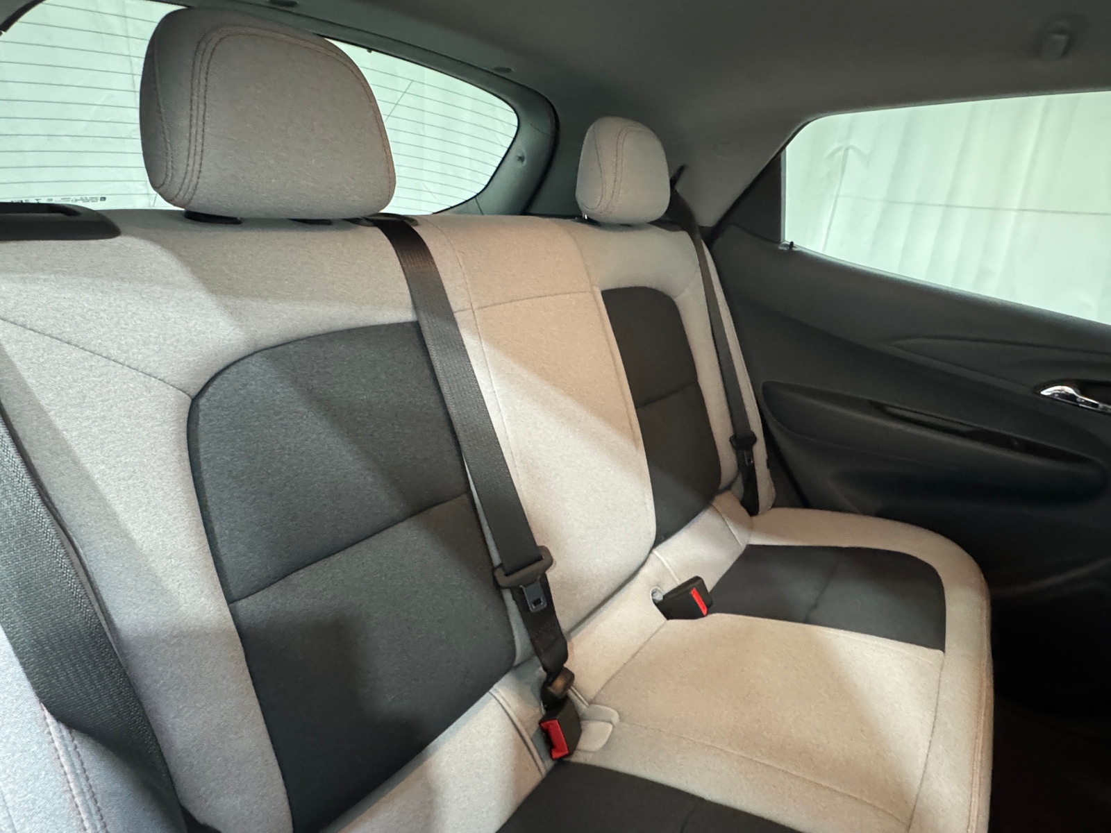 Thumbnail: 2021 Chevrolet Bolt EV - 6