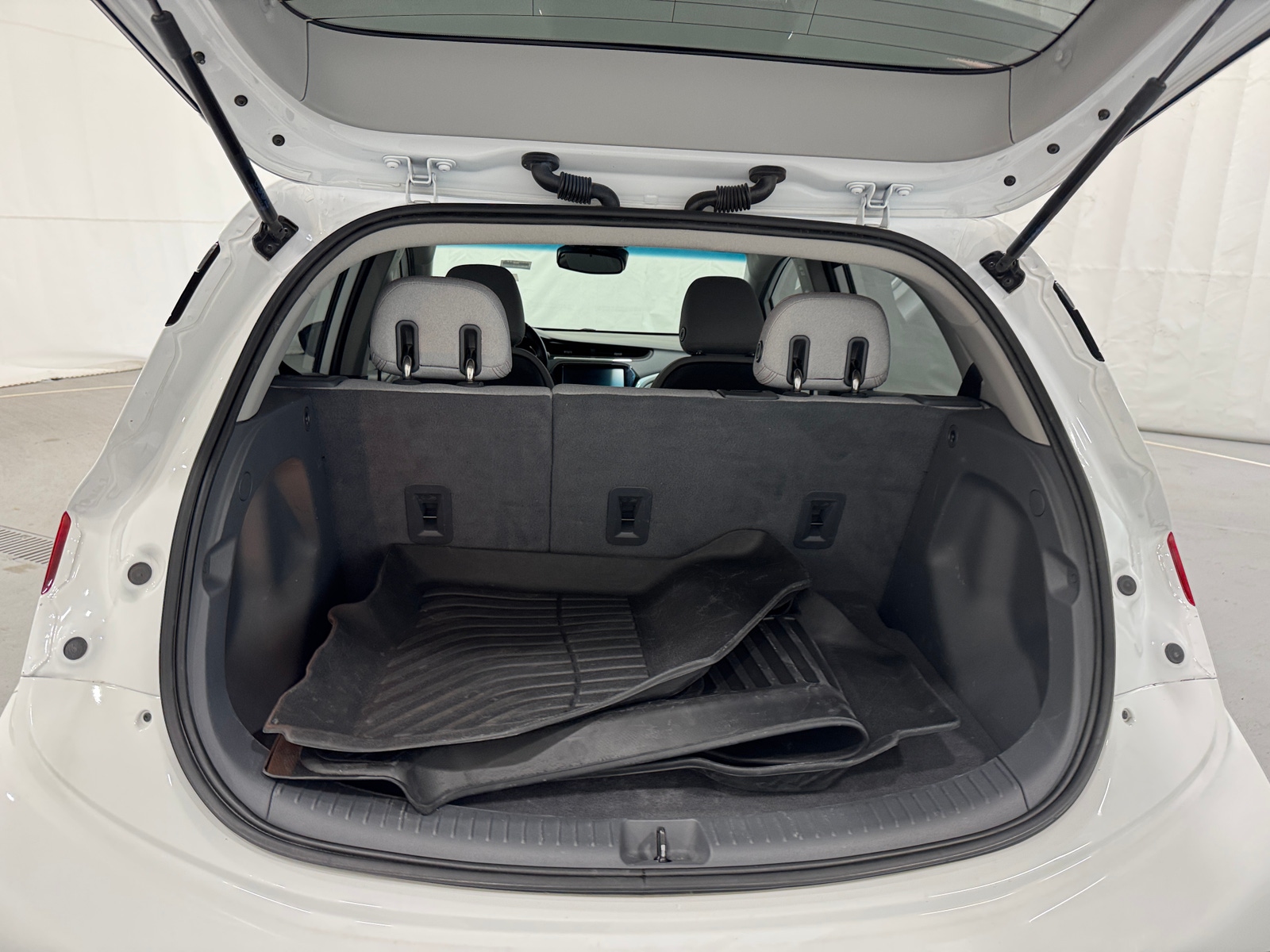 Thumbnail: 2021 Chevrolet Bolt EV - 7