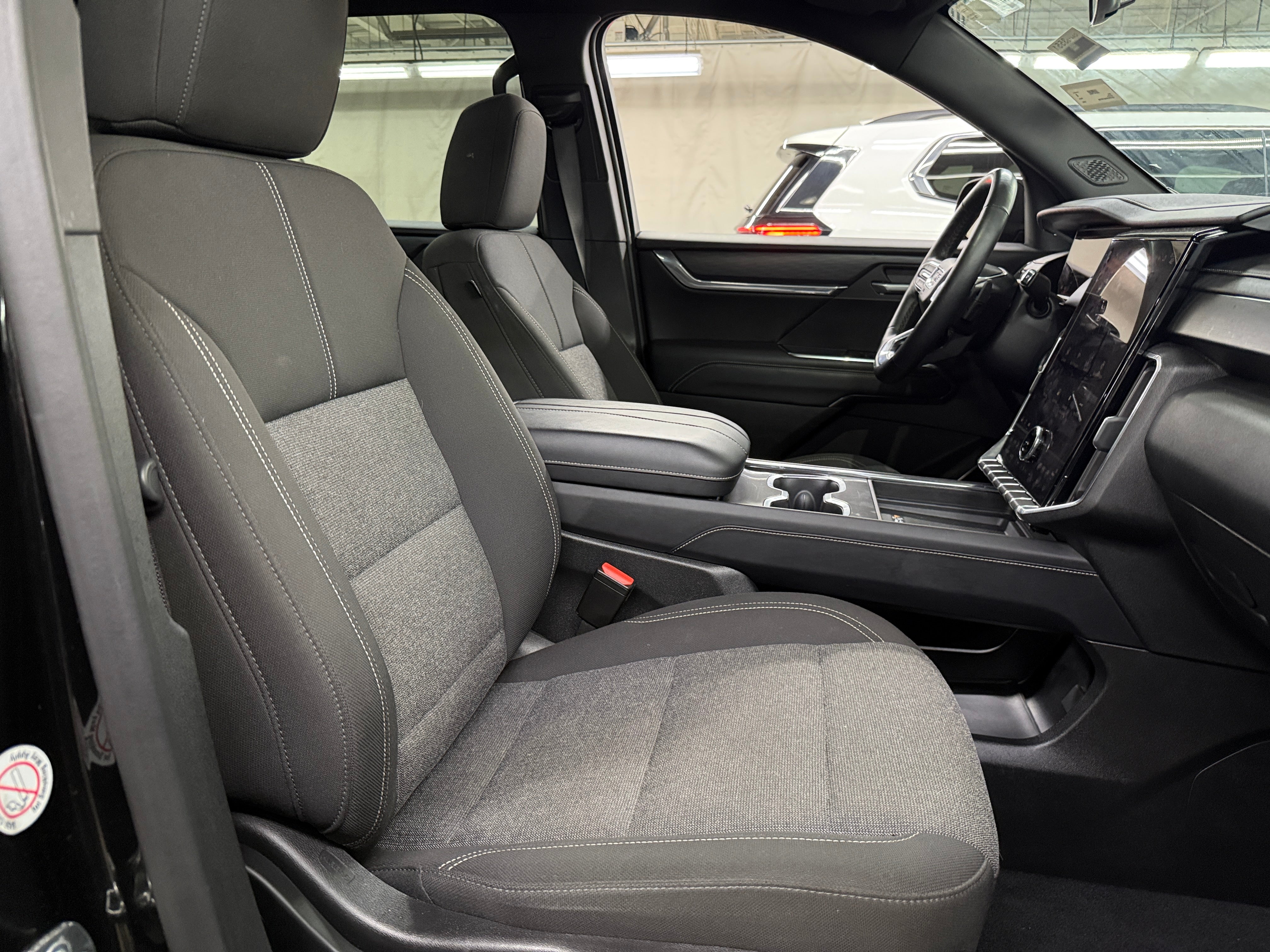 2025 GMC Acadia