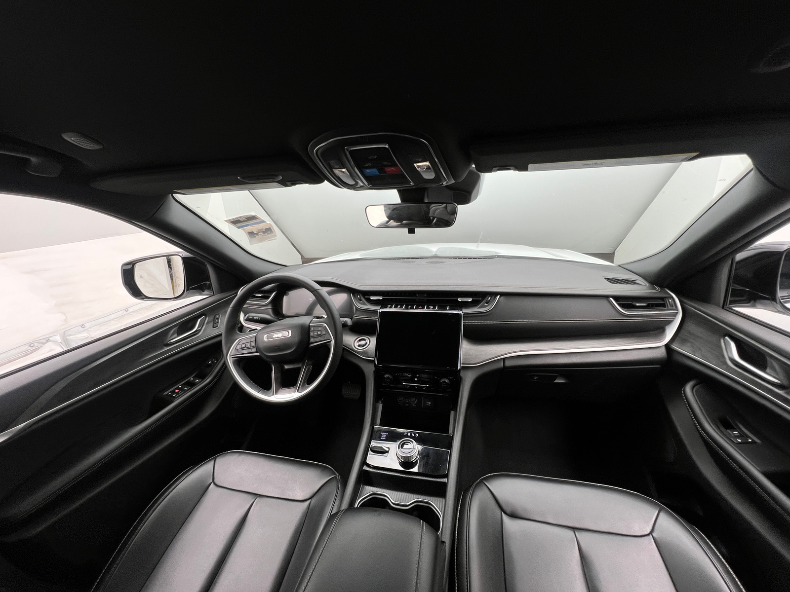 Thumbnail: 2025 Jeep Grand Cherokee L - 2