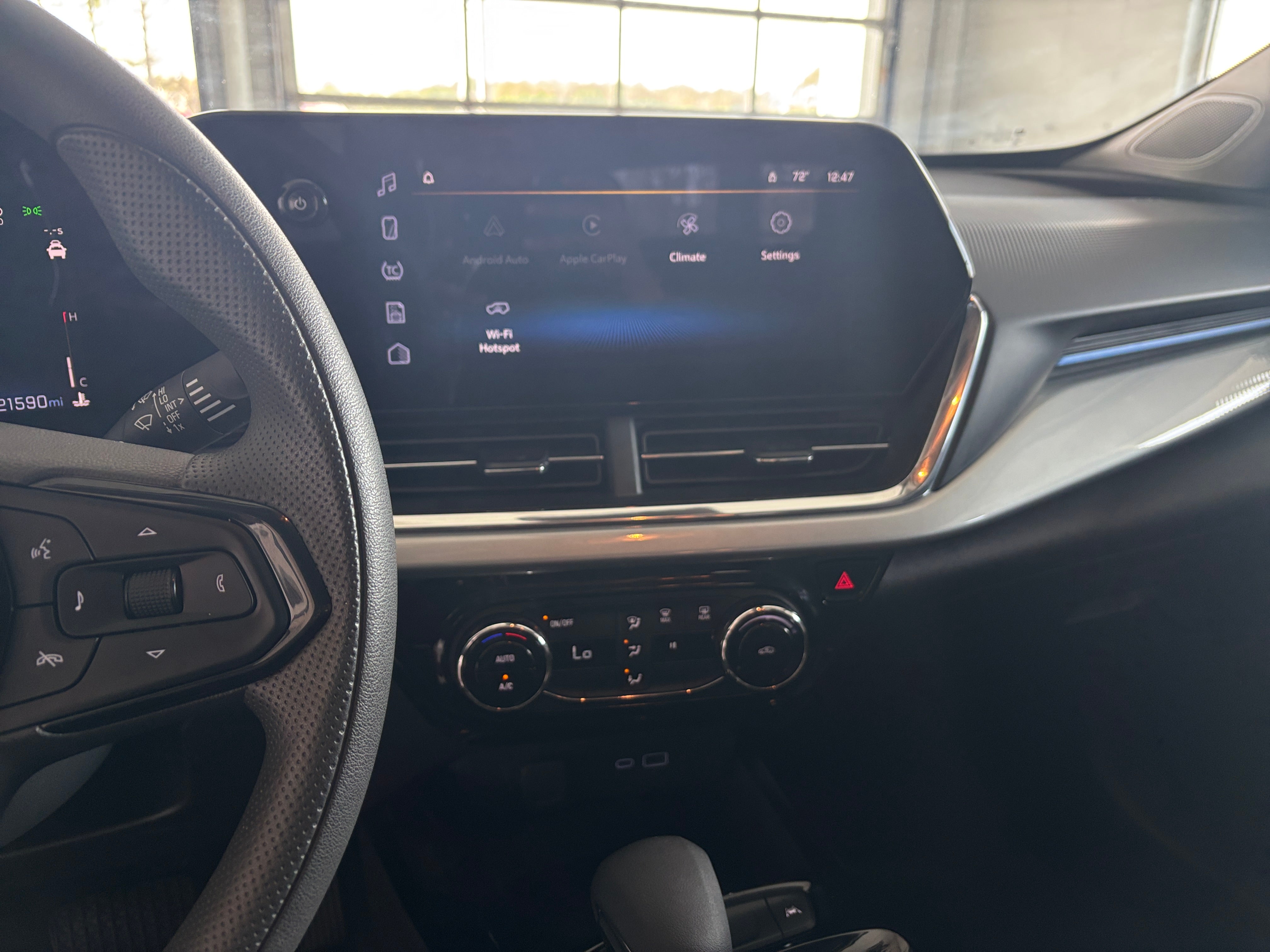 Thumbnail: 2025 Chevrolet Trax - 4