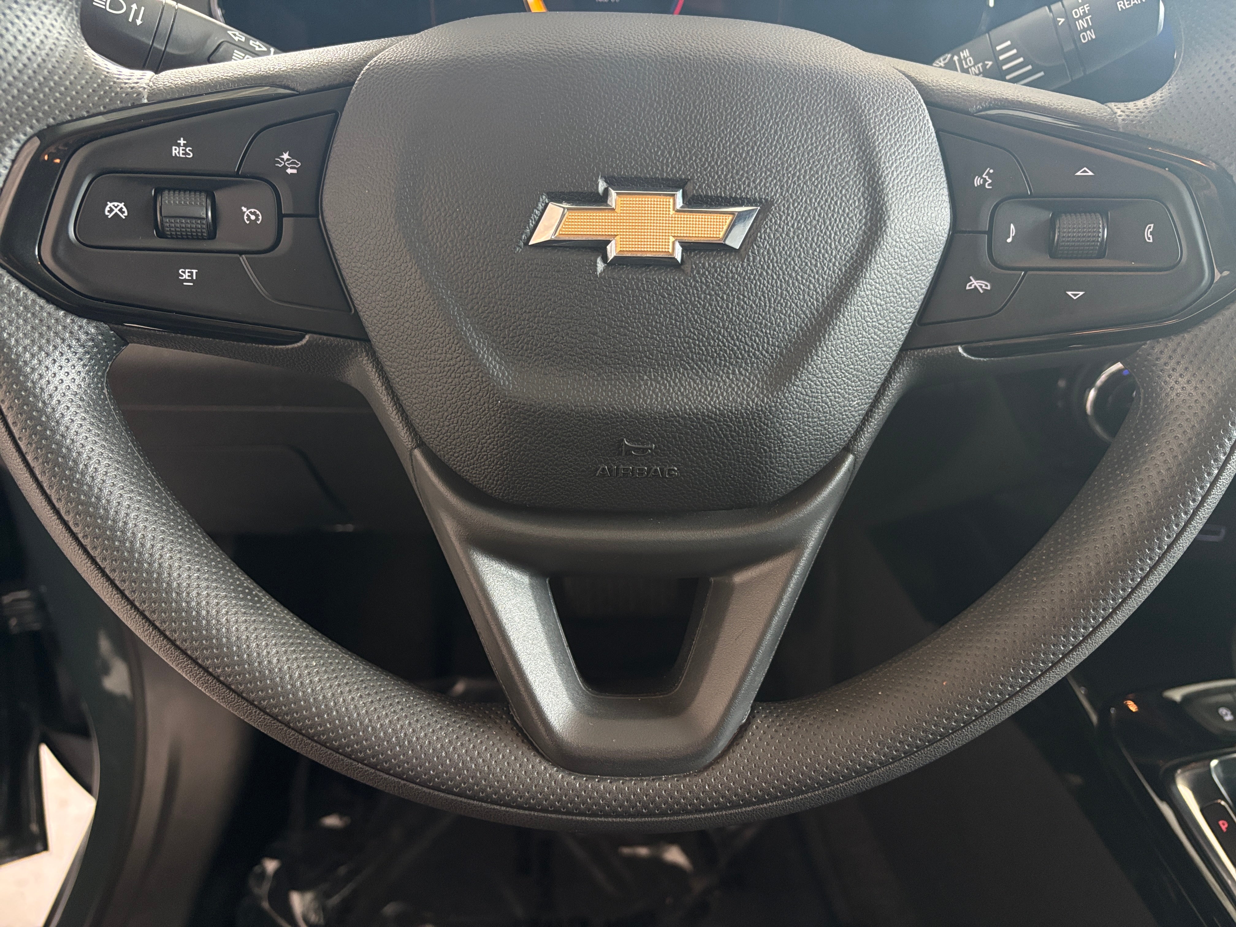 Thumbnail: 2025 Chevrolet Trax - 5