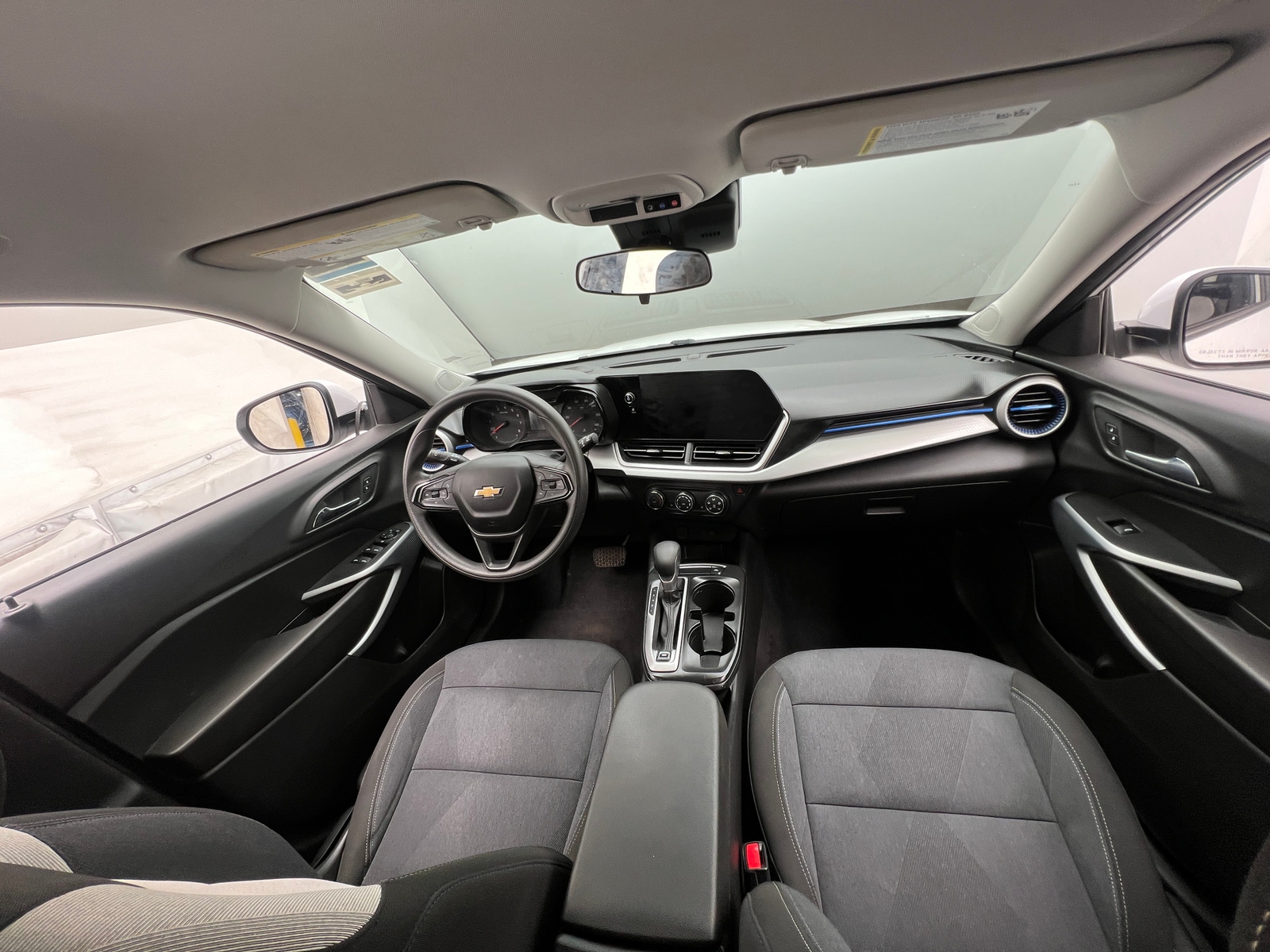 Thumbnail: 2024 Chevrolet Trax - 3