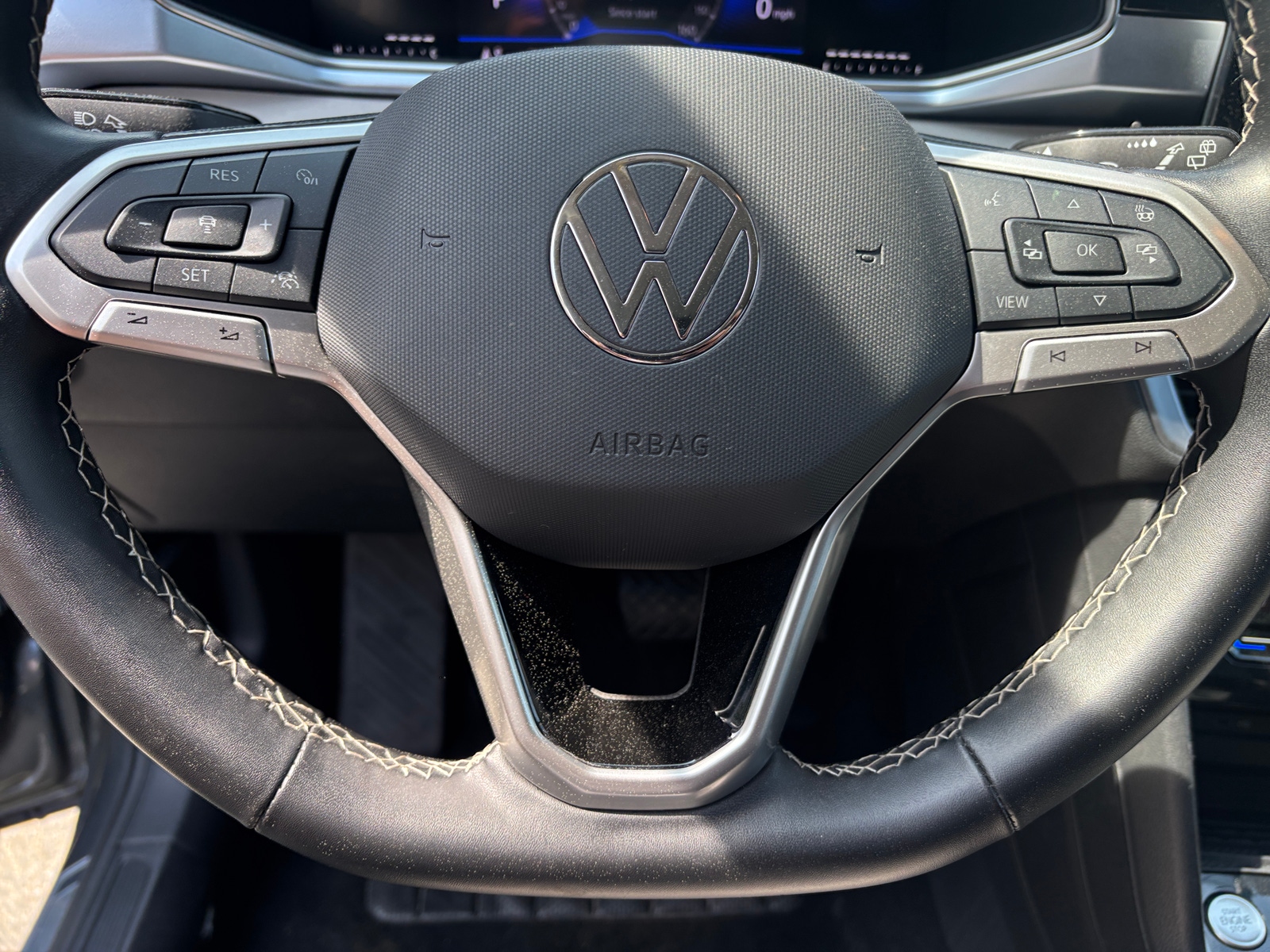 Thumbnail: 2025 Volkswagen Taos - 5