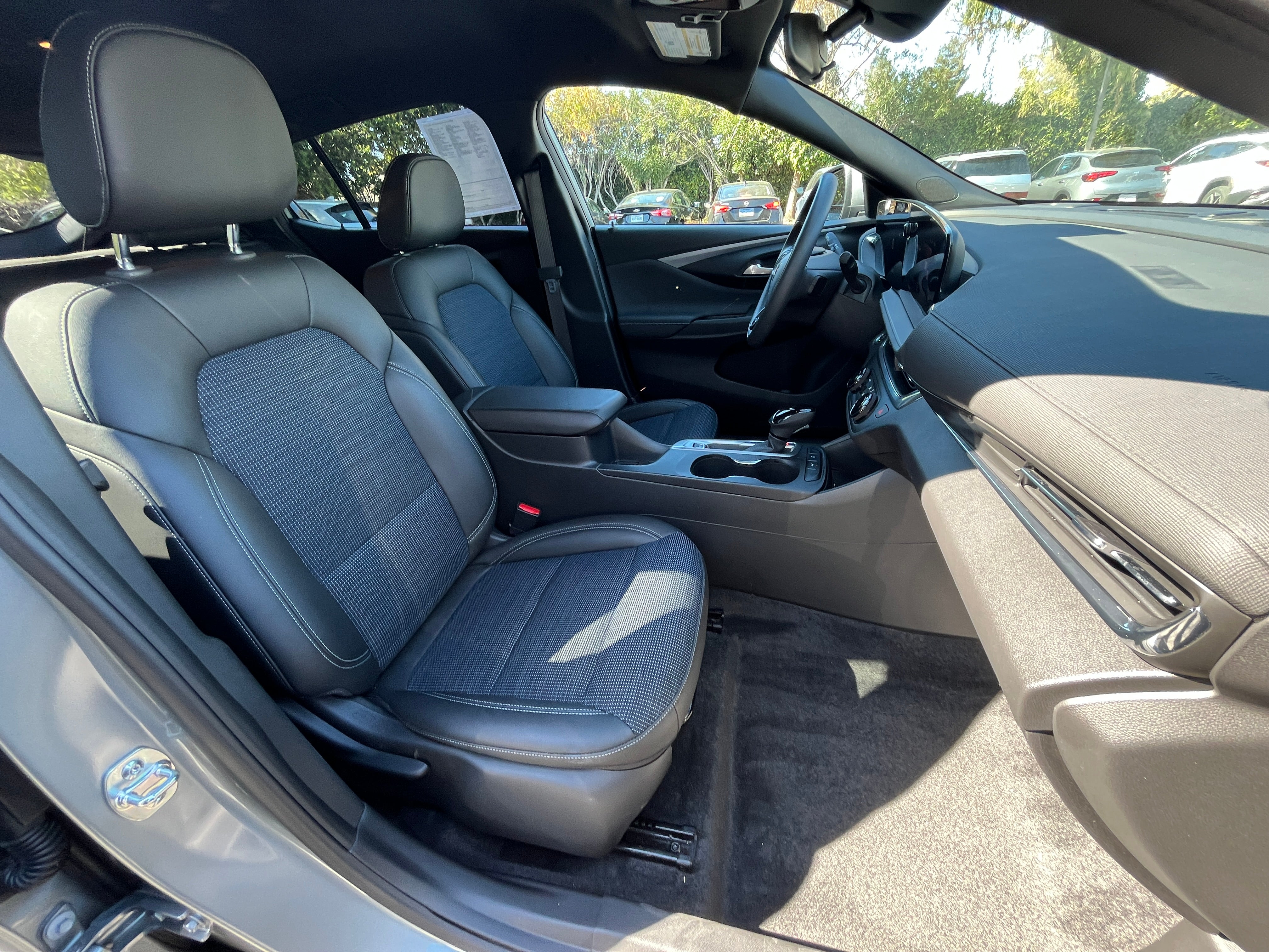 Thumbnail: 2025 Buick Envista - 2