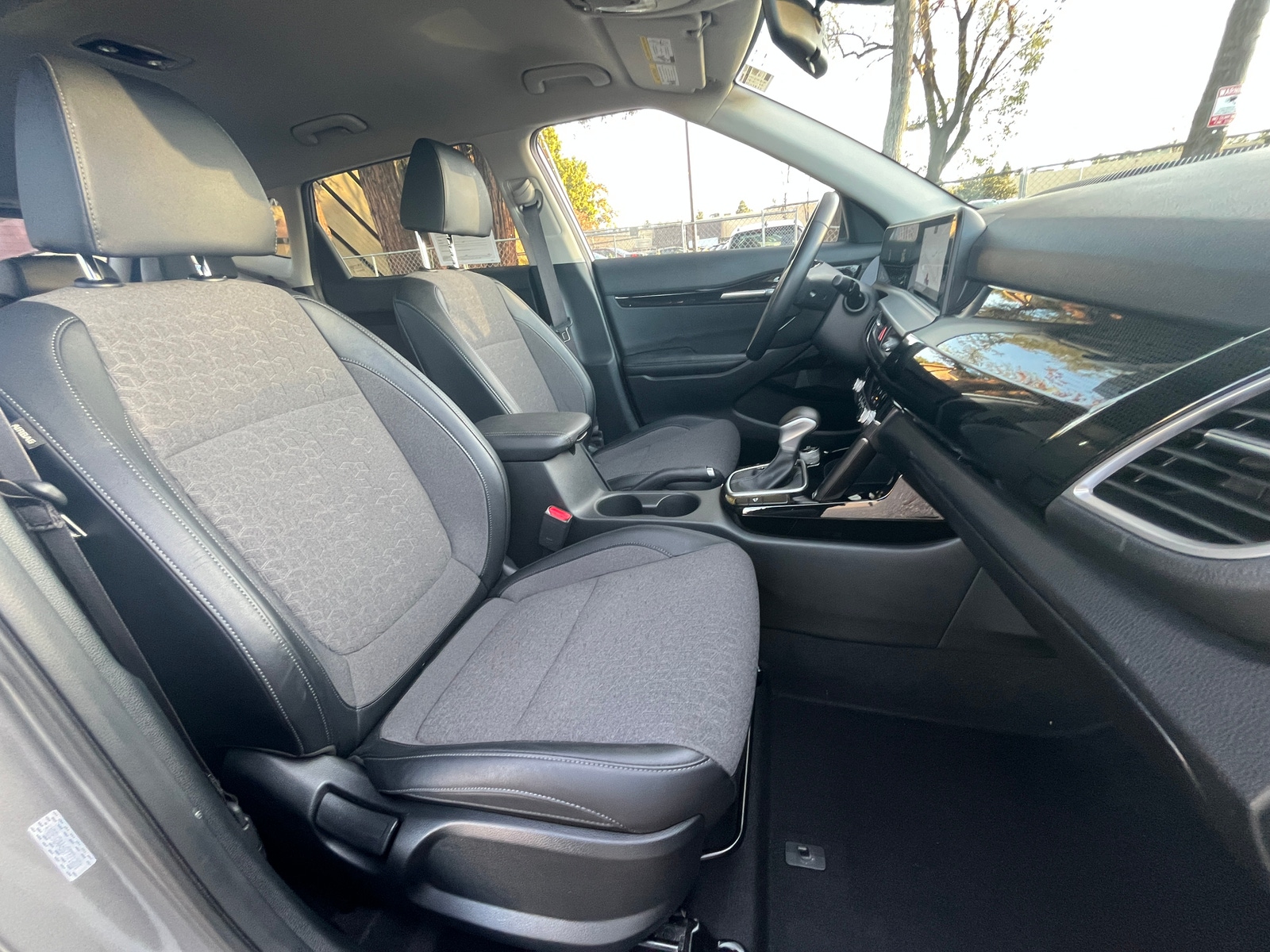 Thumbnail: 2025 Kia Seltos - 2