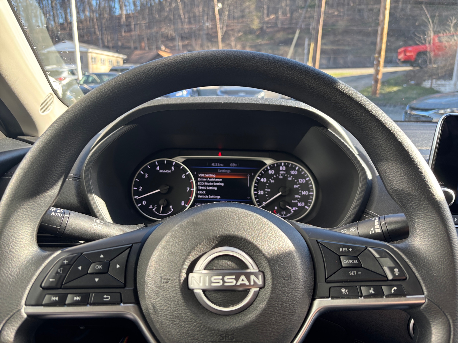 Thumbnail: 2025 Nissan Sentra - 5