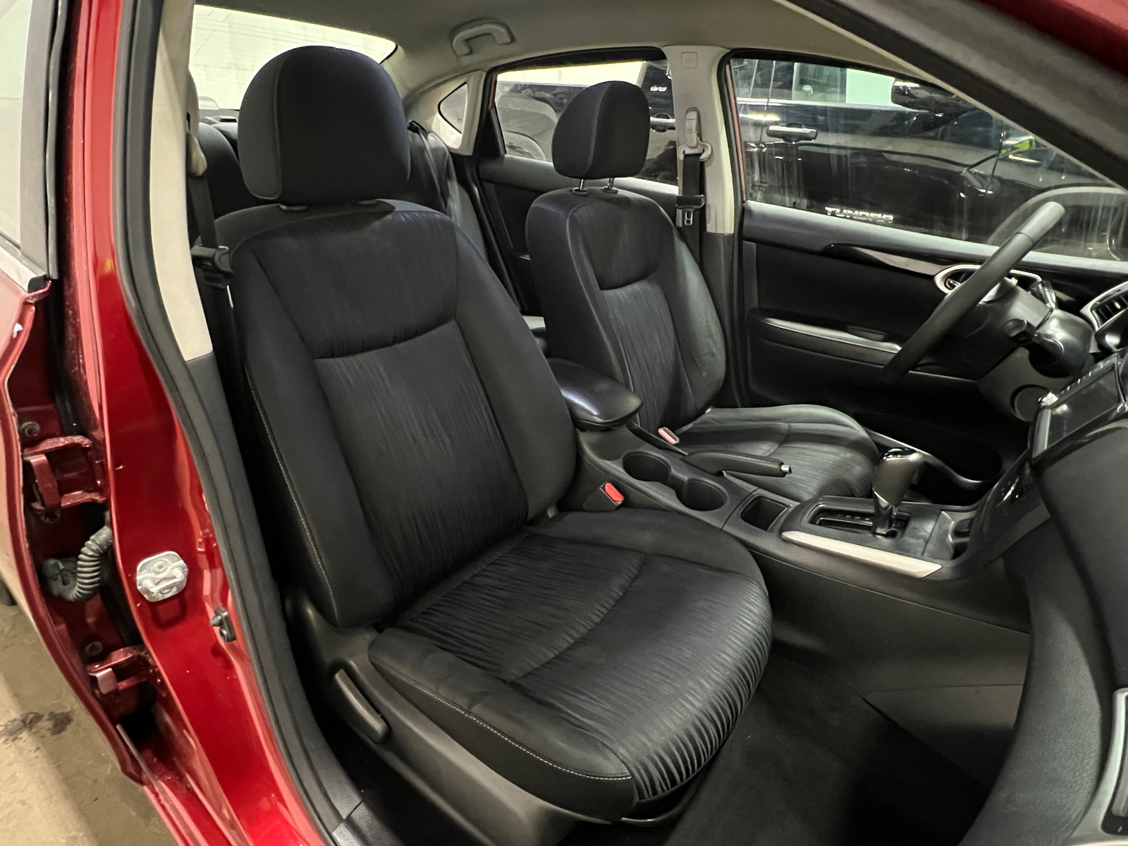 Thumbnail: 2019 Nissan Sentra - 2