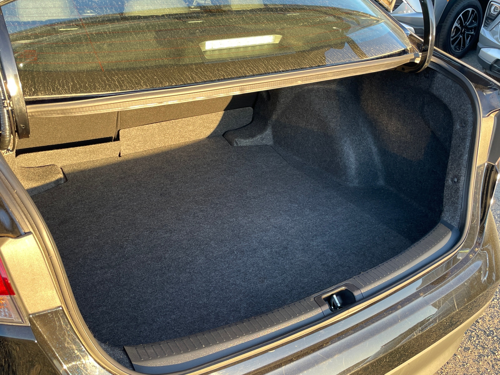 Thumbnail: 2025 Toyota Corolla - 6