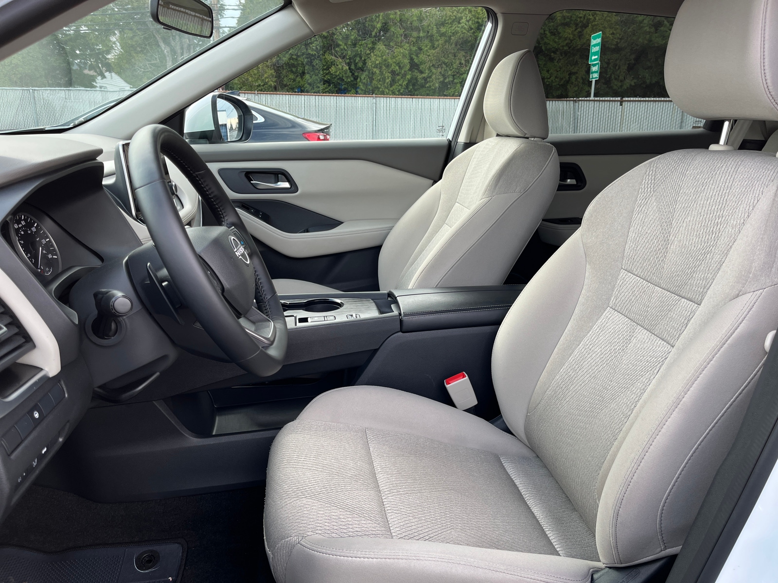 Thumbnail: 2025 Nissan Rogue - 2