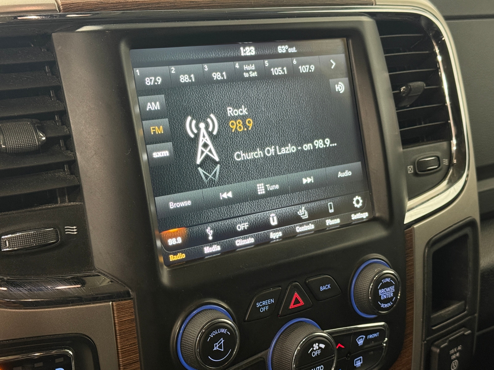 Thumbnail: 2018 RAM 1500 - 3