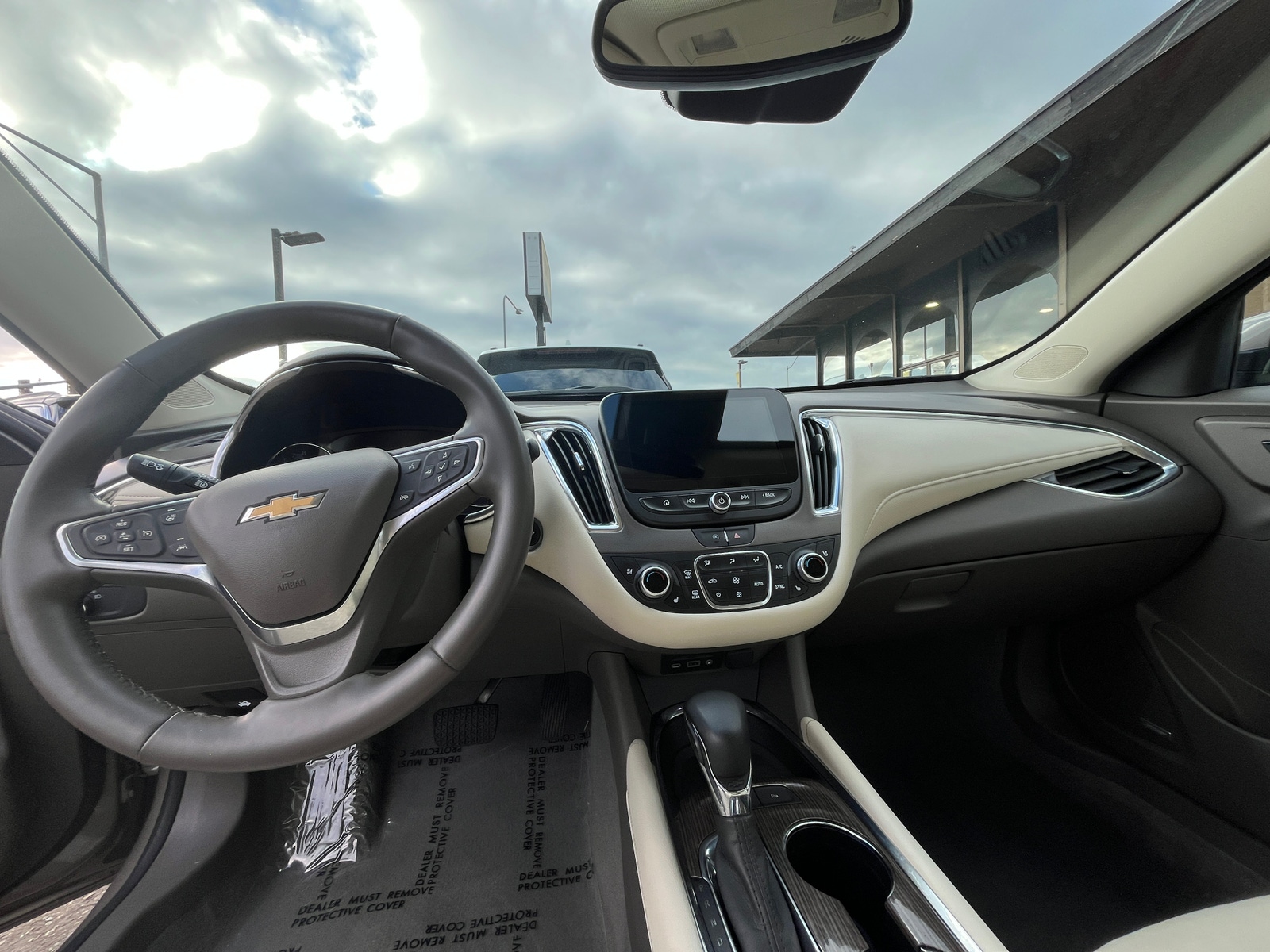 Thumbnail: 2024 Chevrolet Malibu - 2