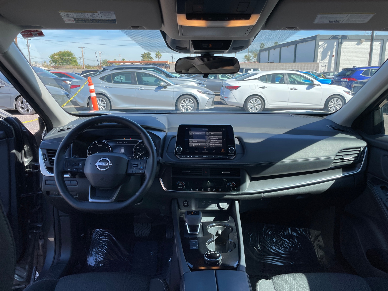 Thumbnail: 2025 Nissan Rogue - 3