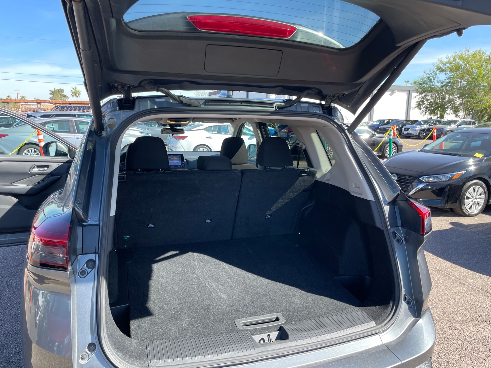 Thumbnail: 2025 Nissan Rogue - 6