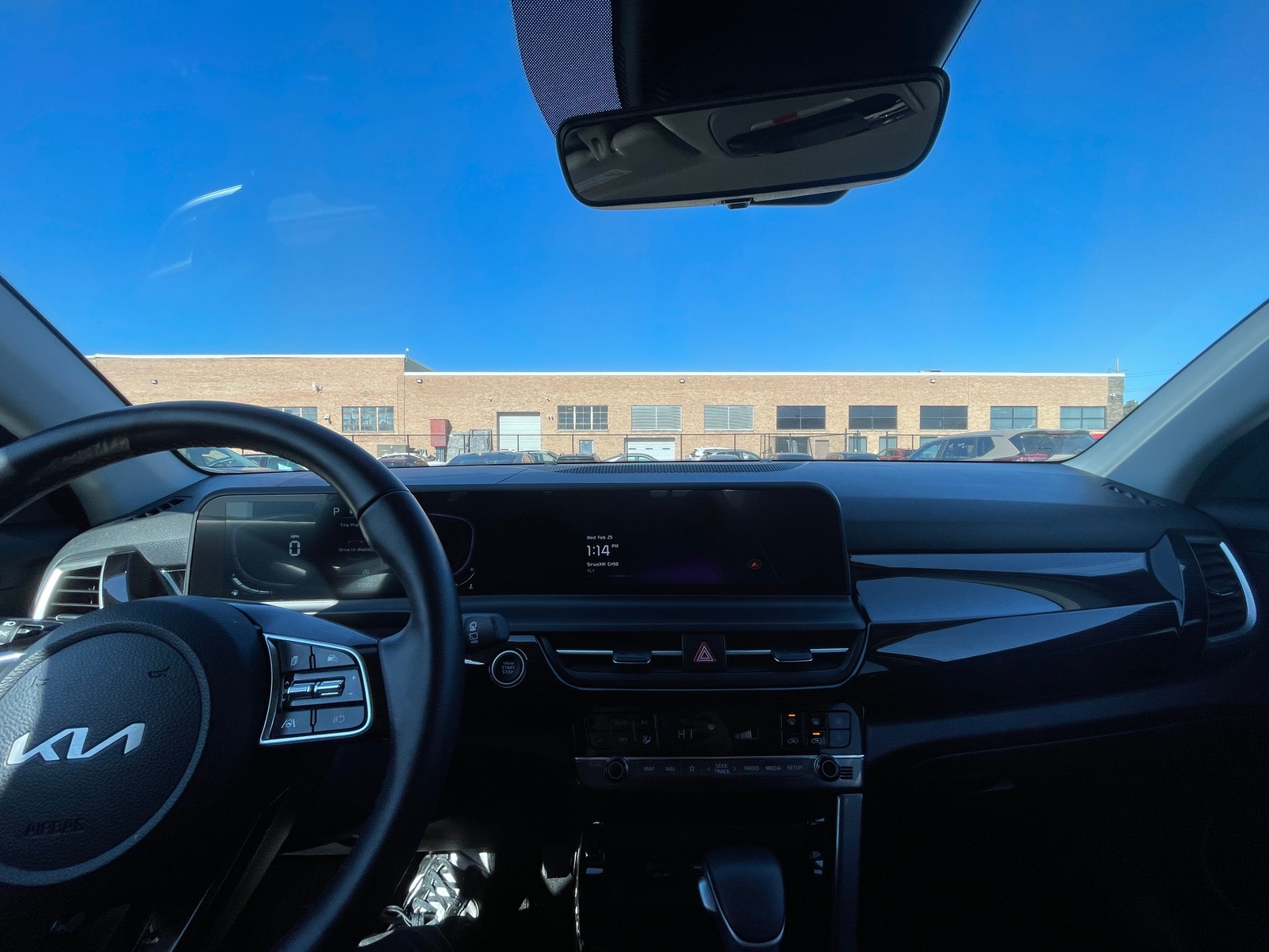 Thumbnail: 2025 Kia Seltos - 3