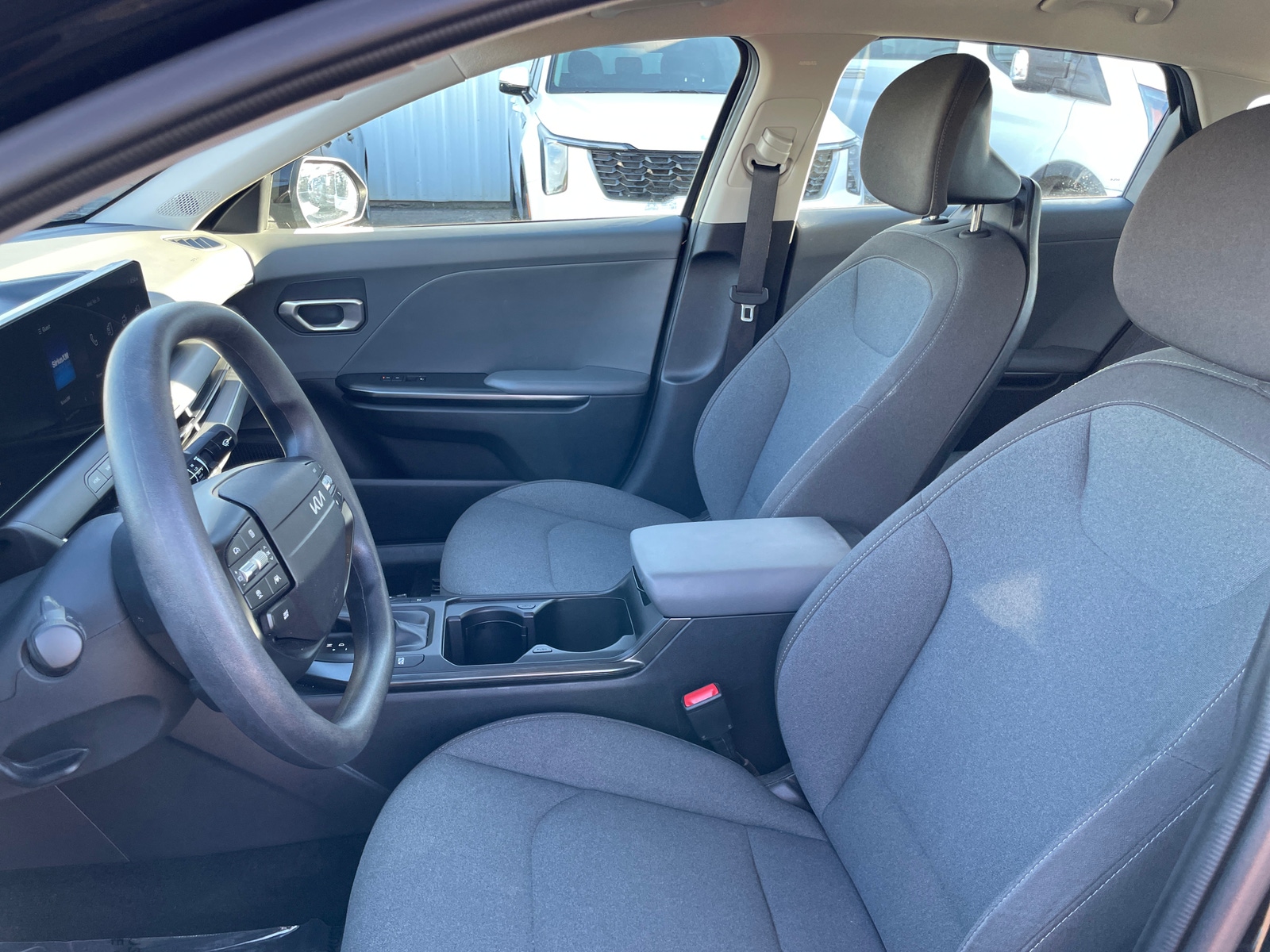 Thumbnail: 2025 Kia K4 - 2