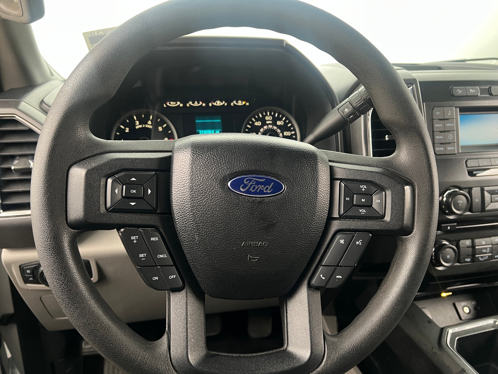 Thumbnail: 2015 Ford Econoline - 5