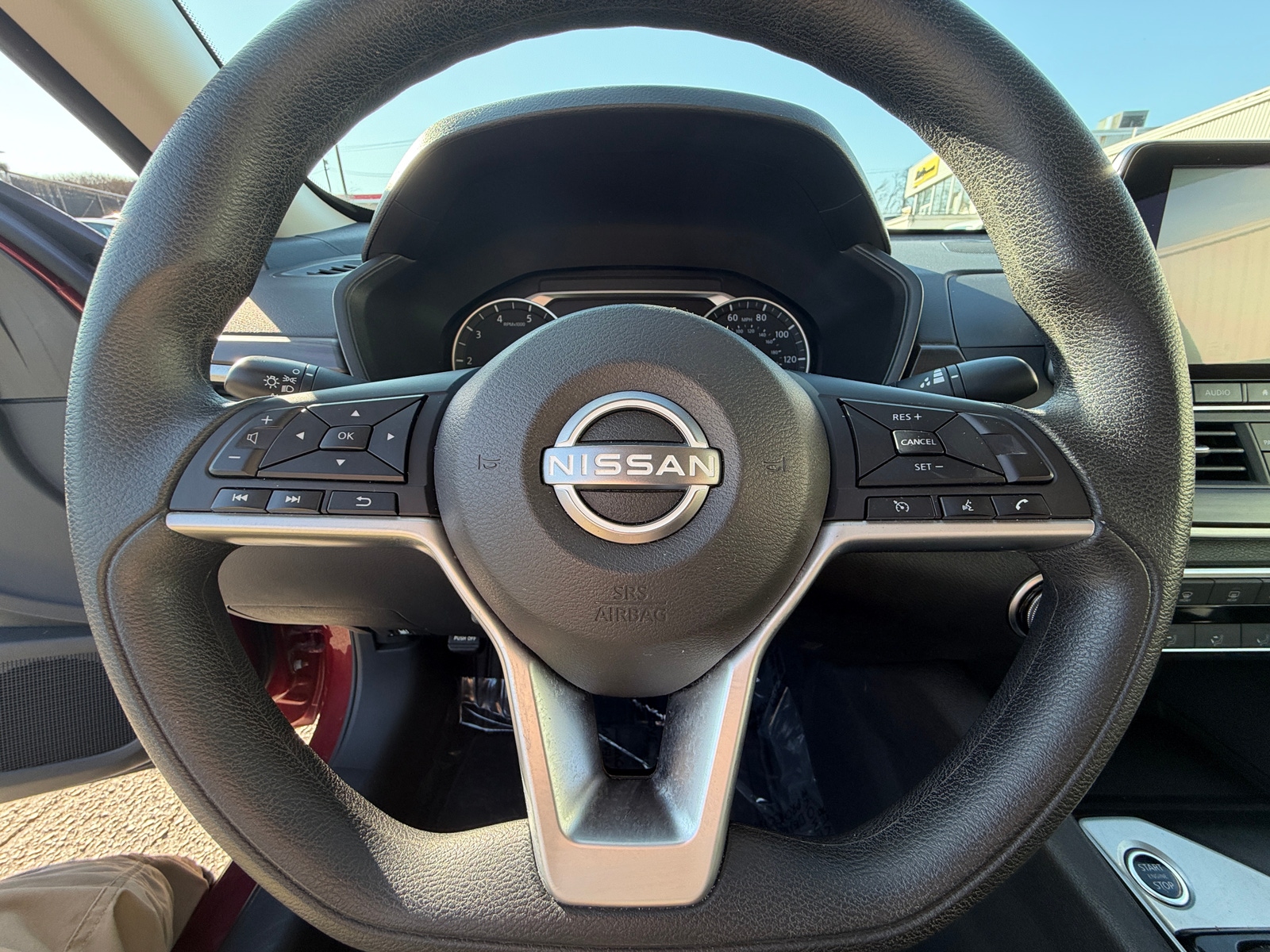 Thumbnail: 2025 Nissan Altima - 4