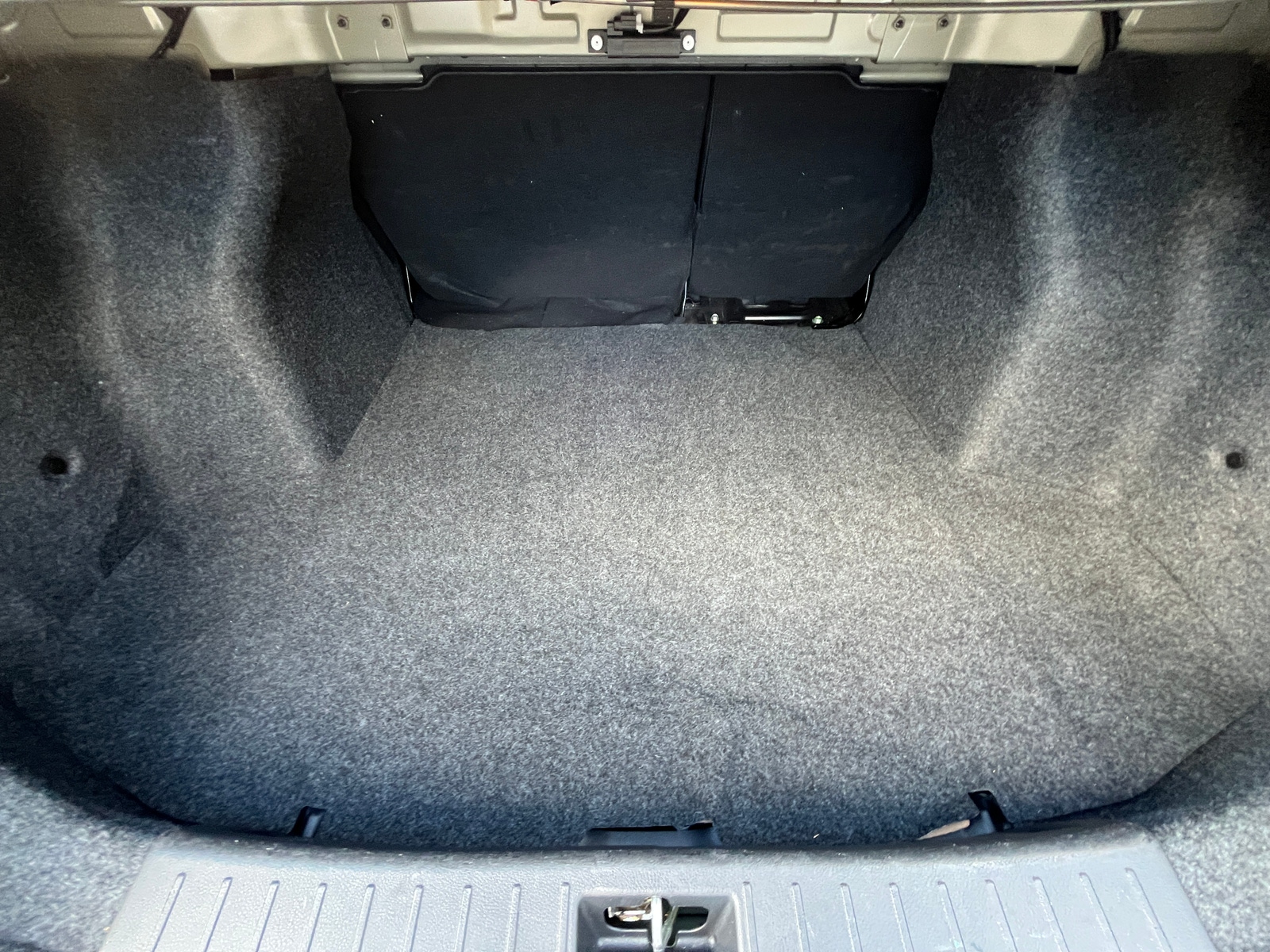 Thumbnail: 2025 Nissan Versa - 6