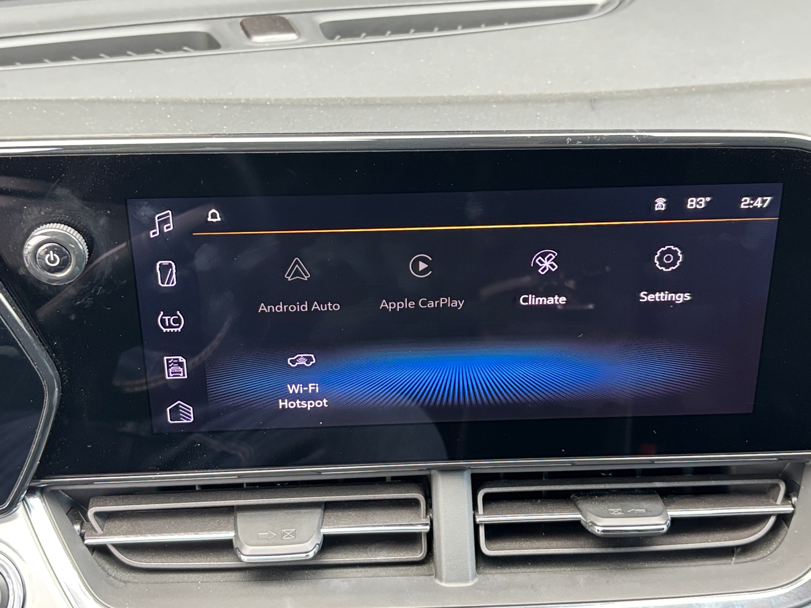 Thumbnail: 2025 Chevrolet Trax - 4