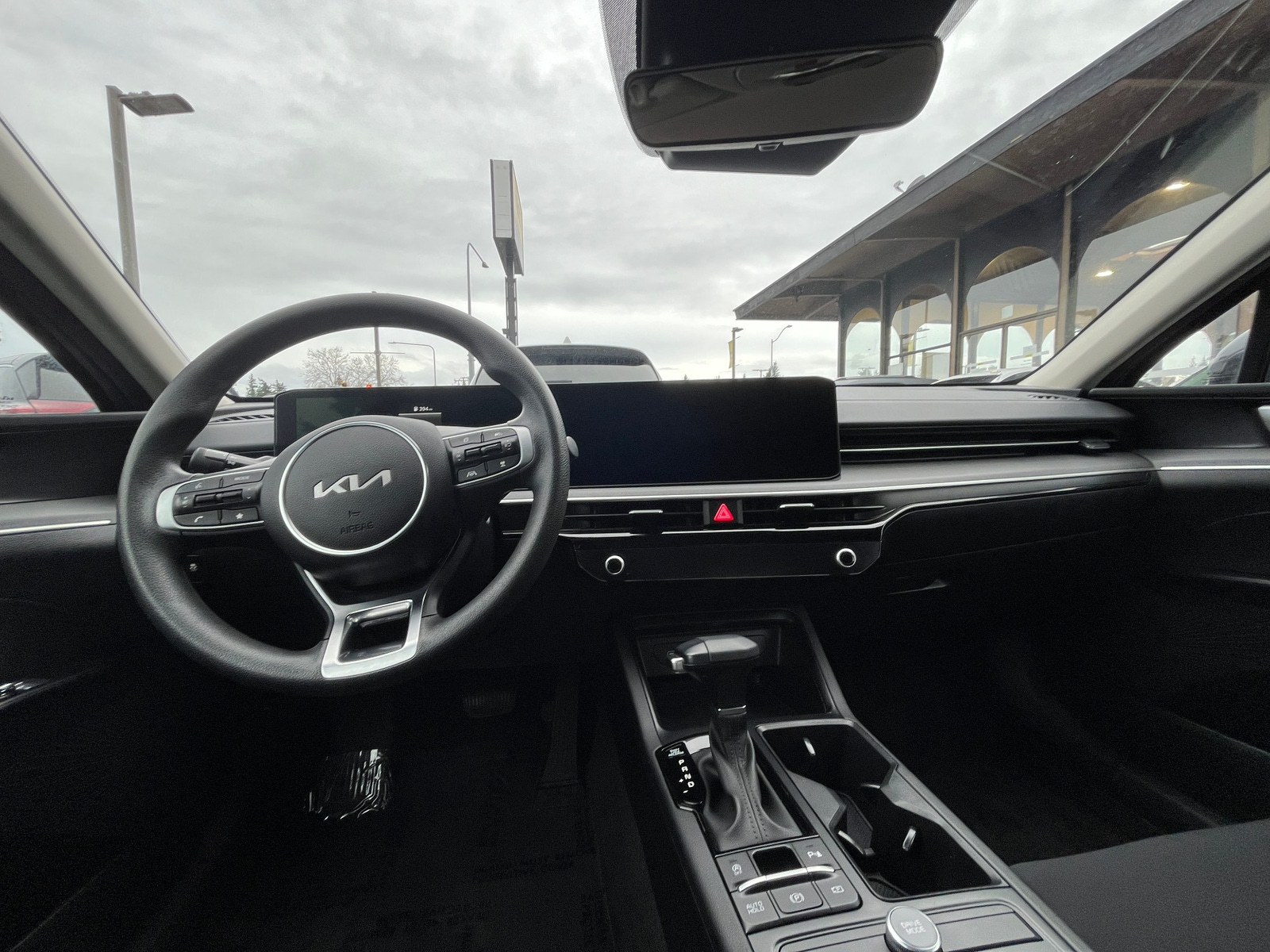 Thumbnail: 2025 Kia K5 - 3