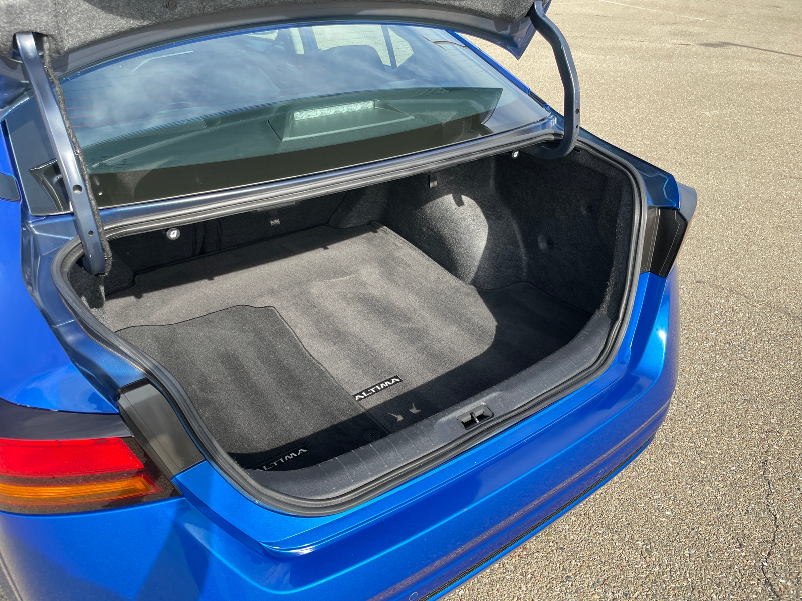 Thumbnail: 2025 Nissan Altima - 6