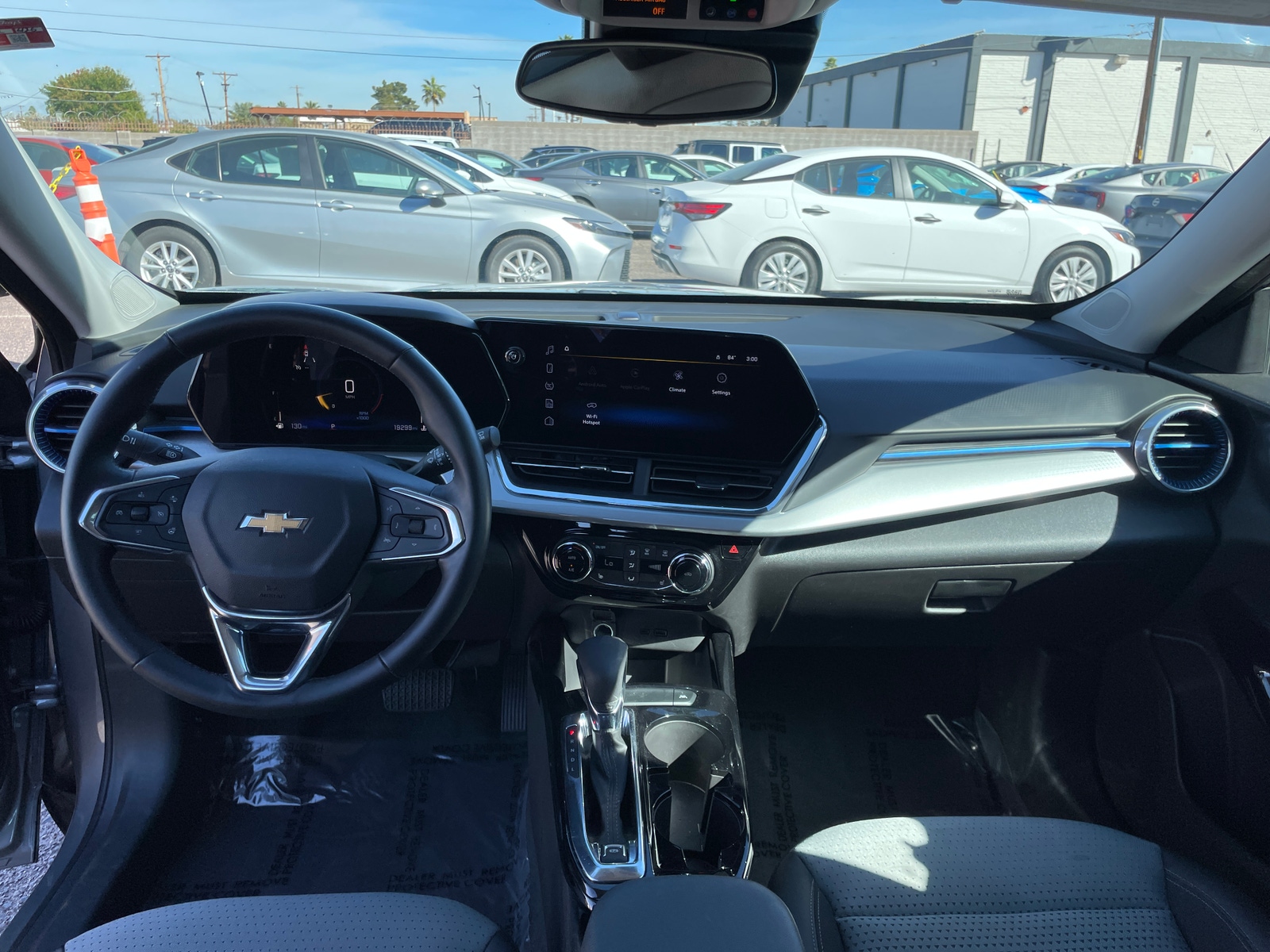 Thumbnail: 2025 Chevrolet Trax - 3