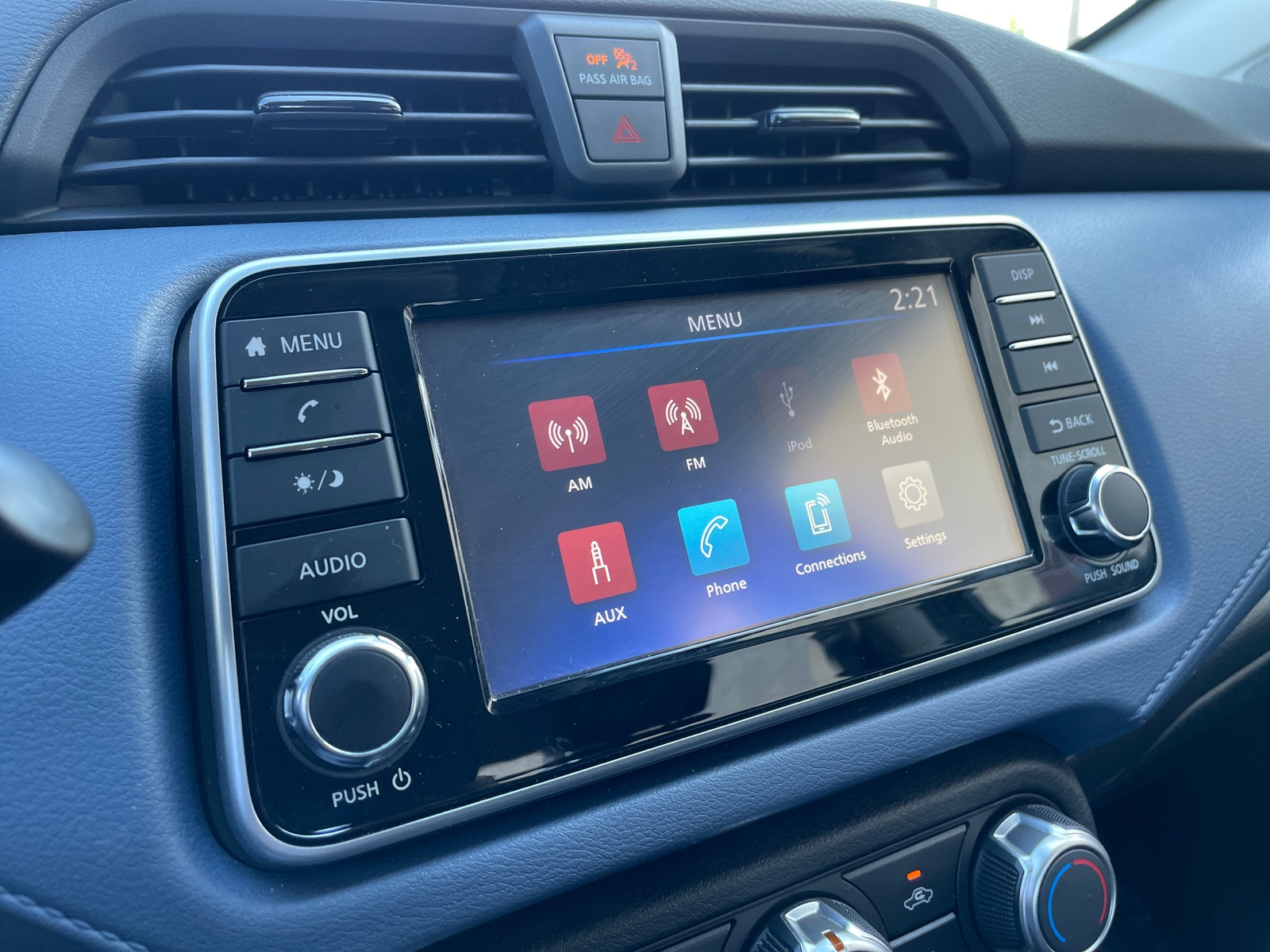 Thumbnail: 2025 Nissan Versa - 4