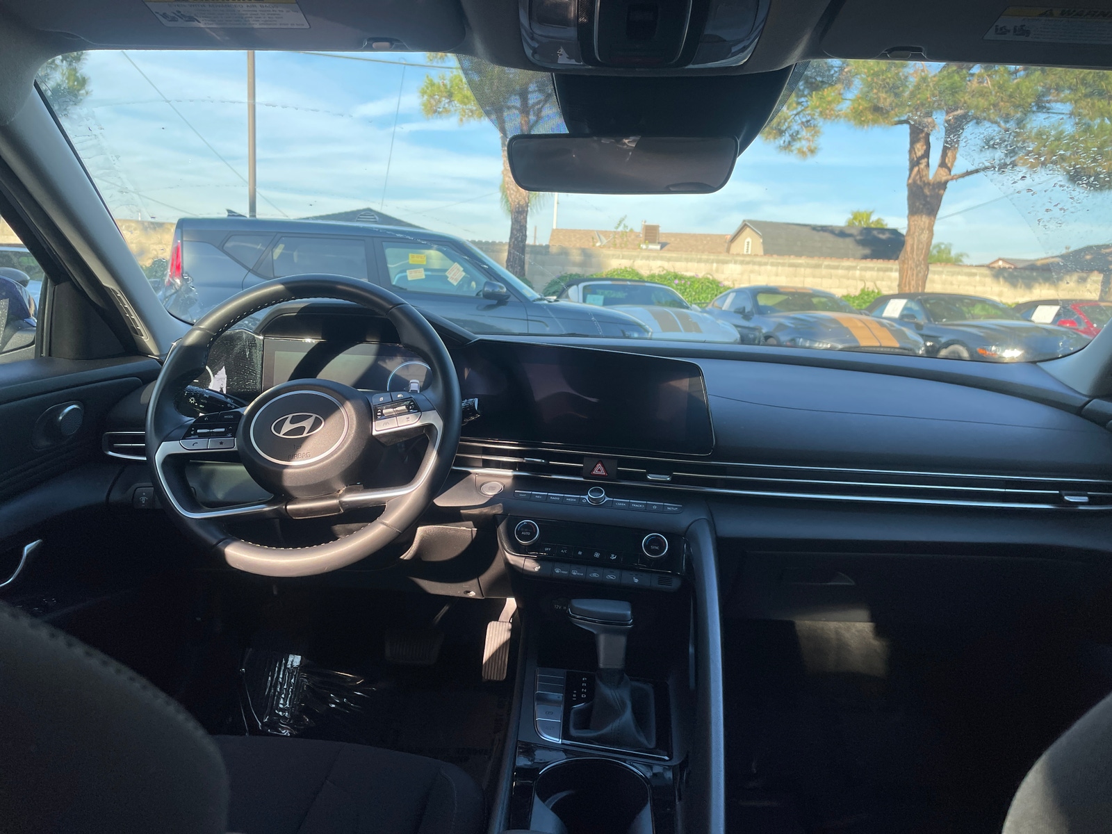 Thumbnail: 2025 Hyundai Elantra - 3