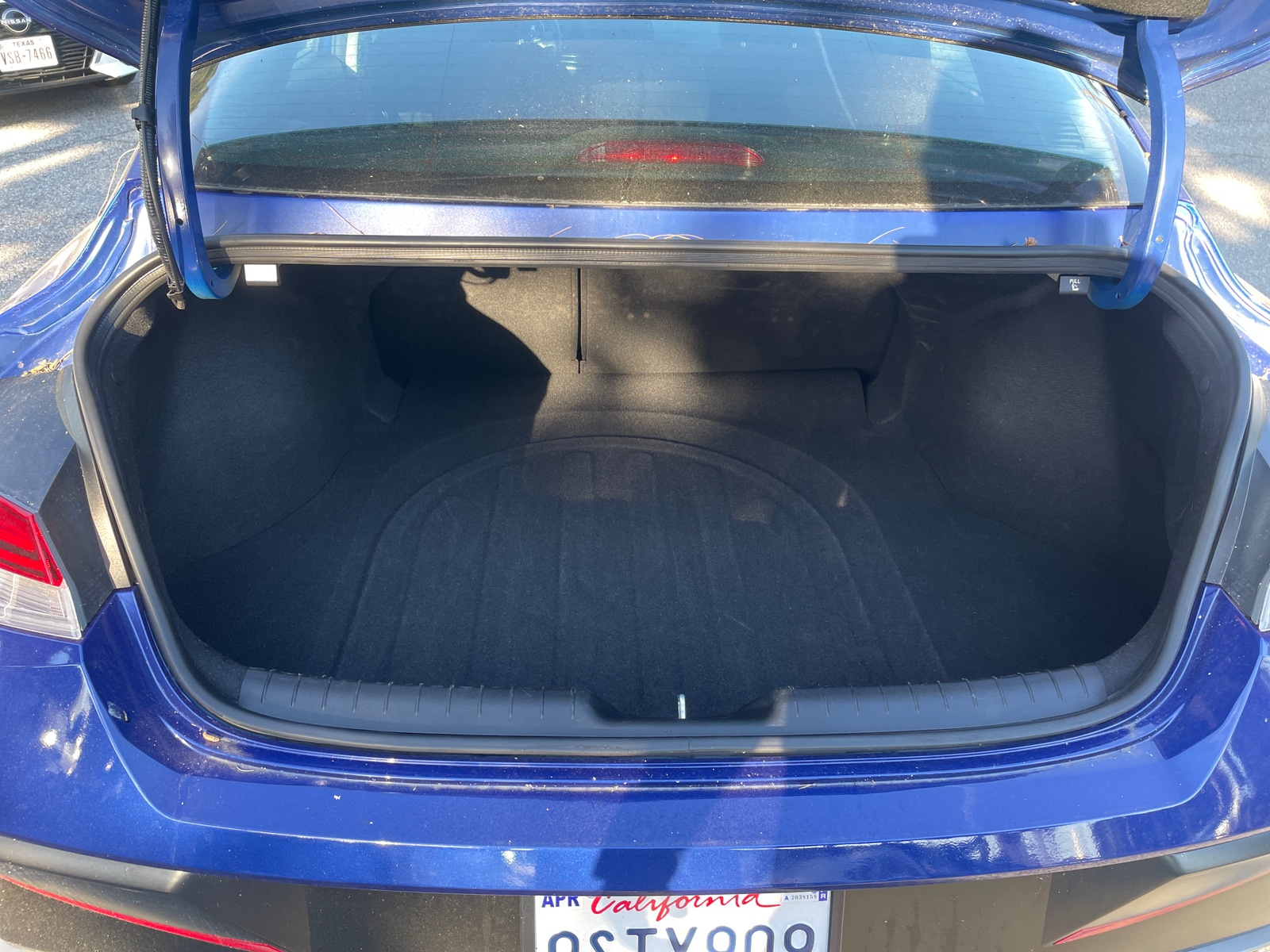 Thumbnail: 2025 Hyundai Elantra - 4