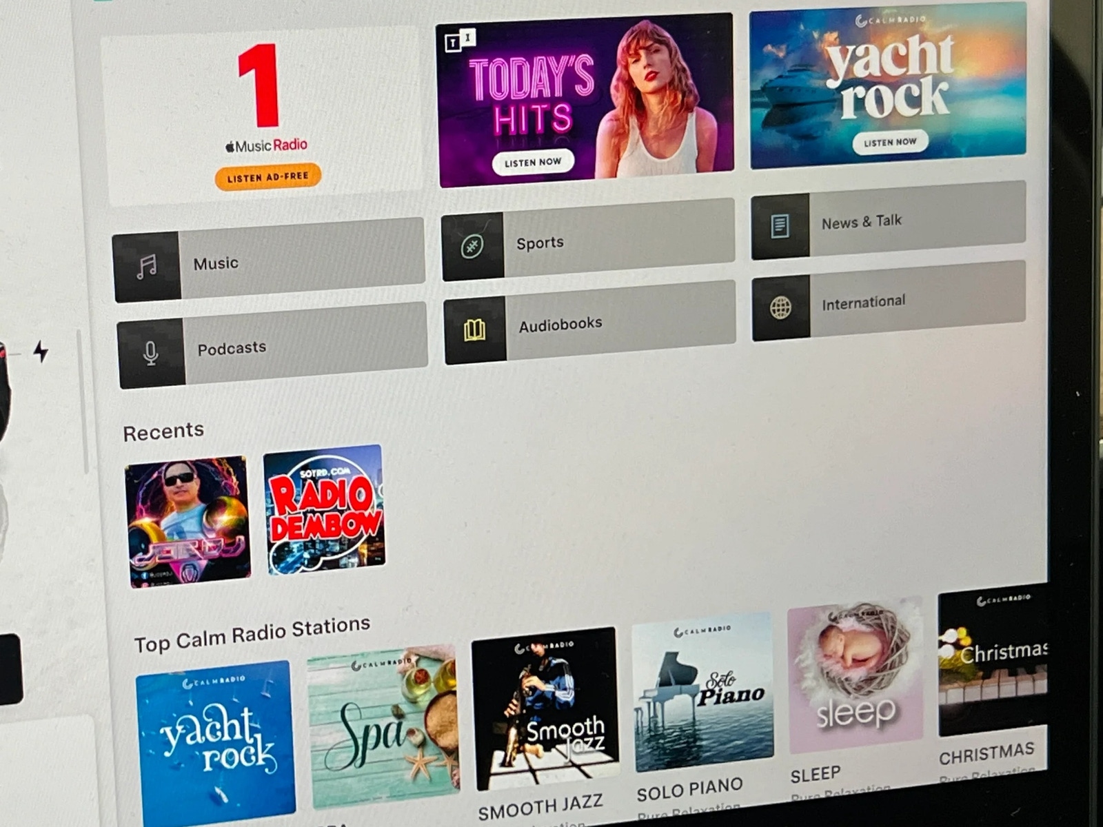 Thumbnail: 2023 Tesla Model Y - 3