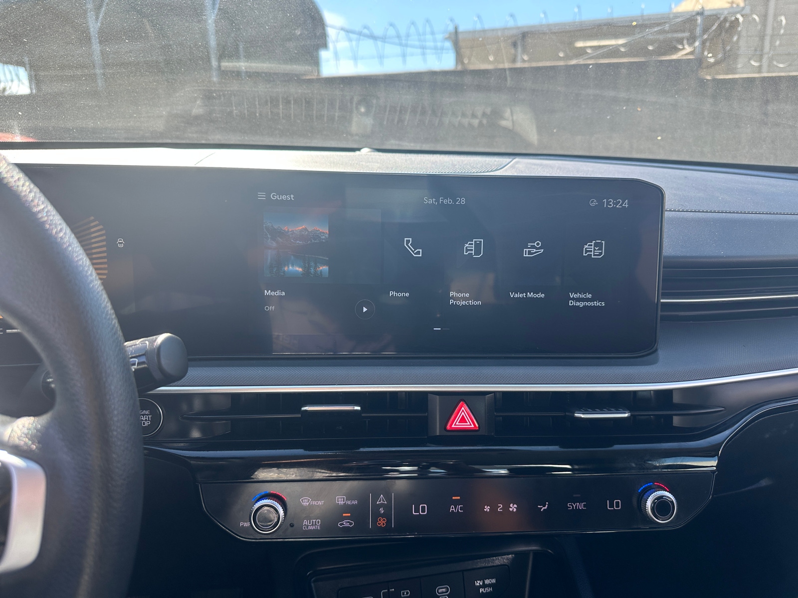 Thumbnail: 2025 Kia K5 - 4