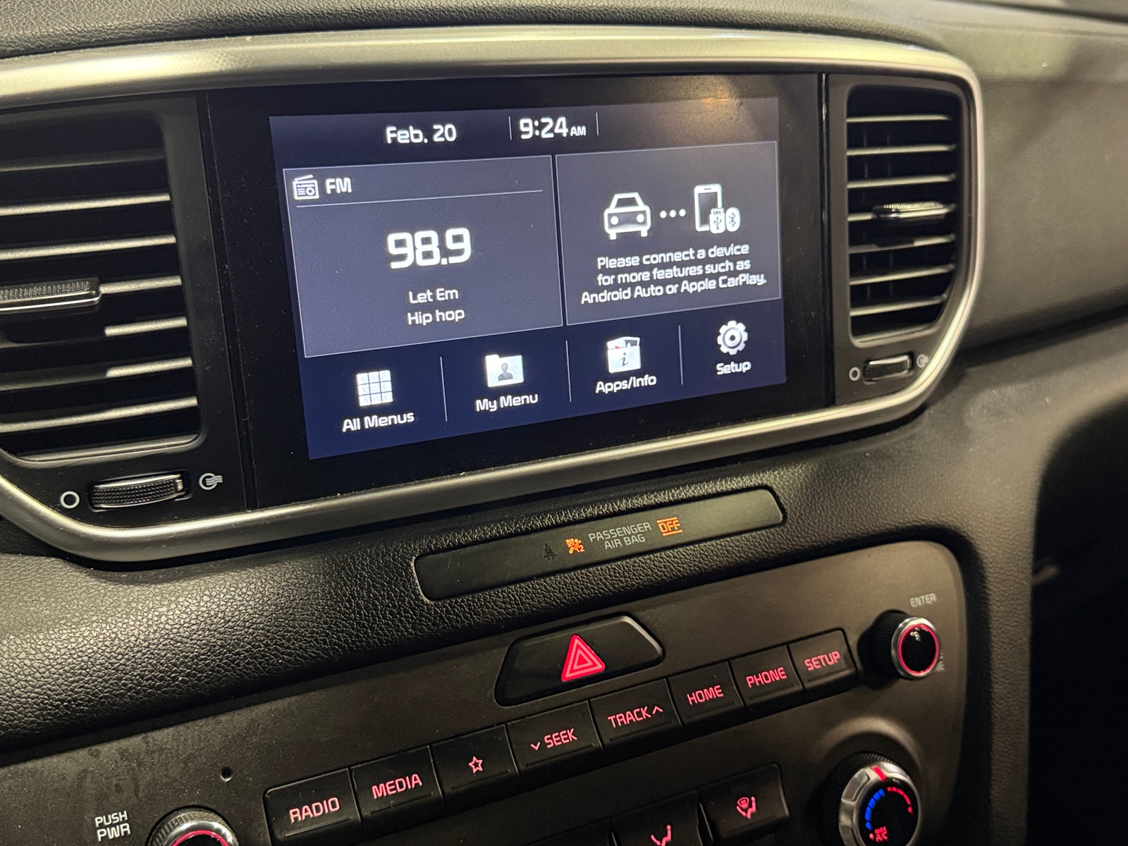 Thumbnail: 2022 Kia Sportage - 4