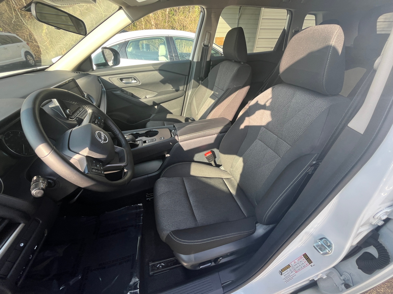 Thumbnail: 2025 Nissan Rogue - 2