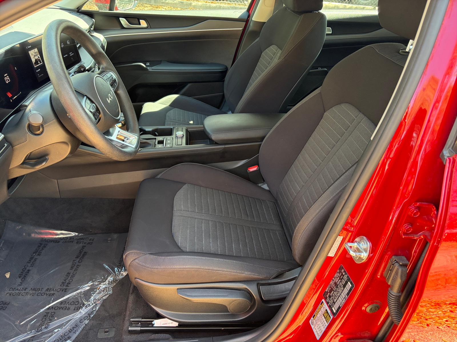 Thumbnail: 2025 Kia K5 - 2