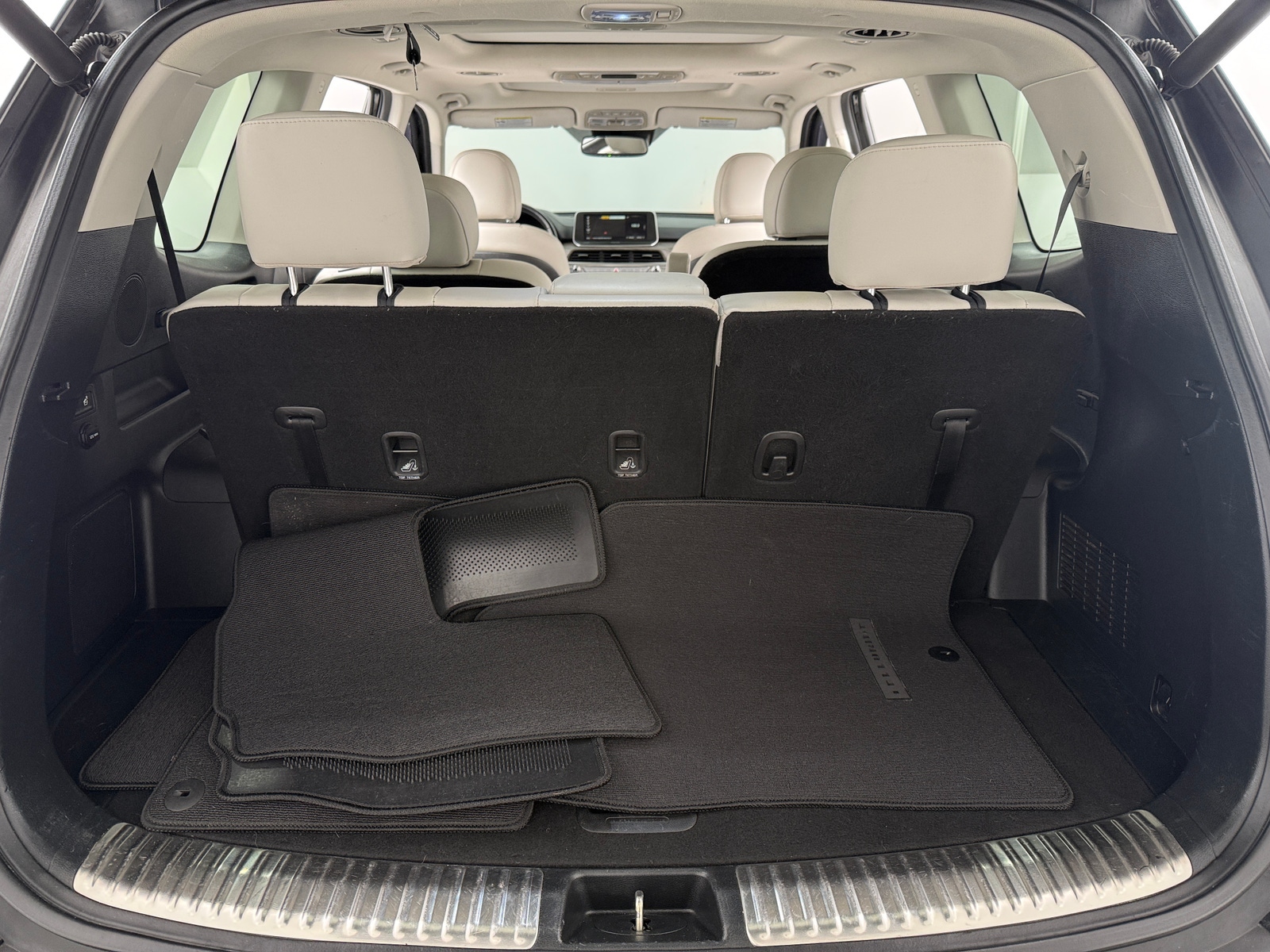 Thumbnail: 2021 Kia Telluride - 6