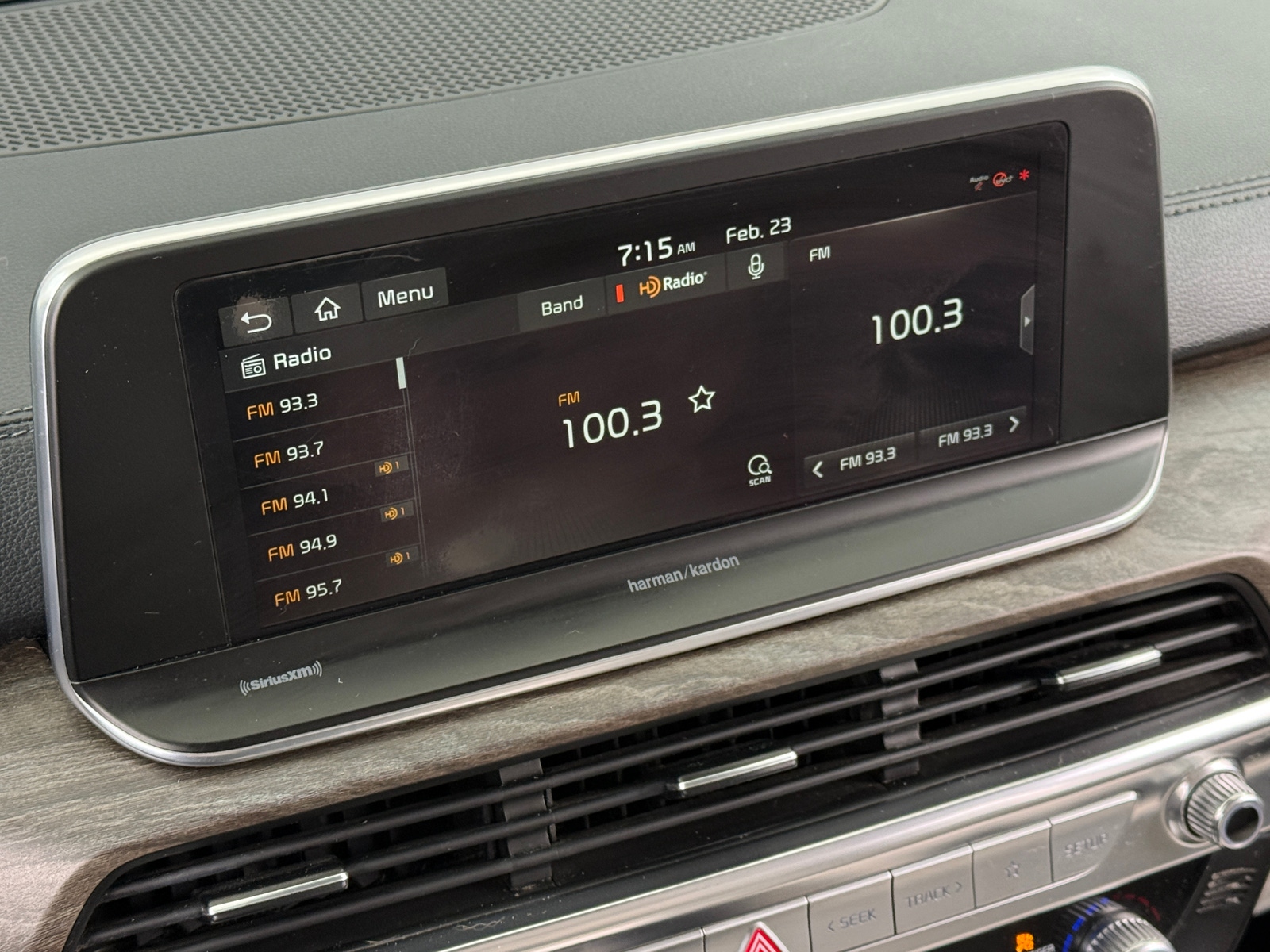 Thumbnail: 2021 Kia Telluride - 3