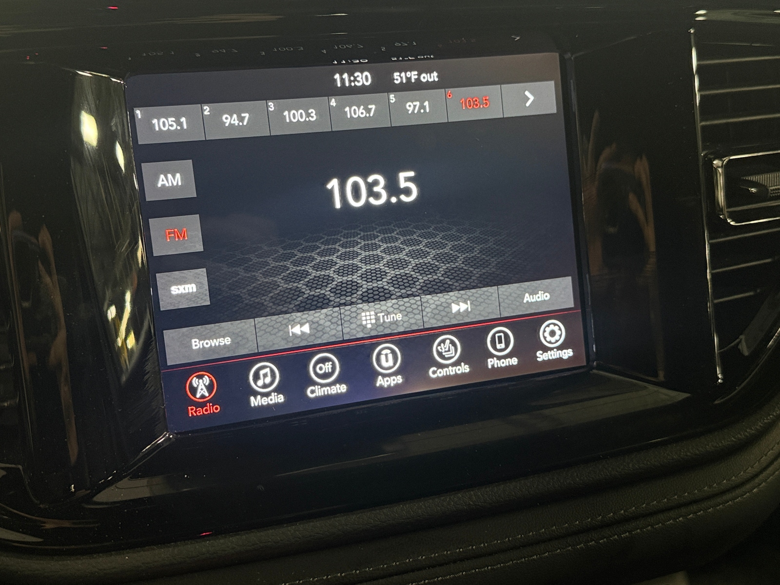 Thumbnail: 2022 Dodge Durango - 3