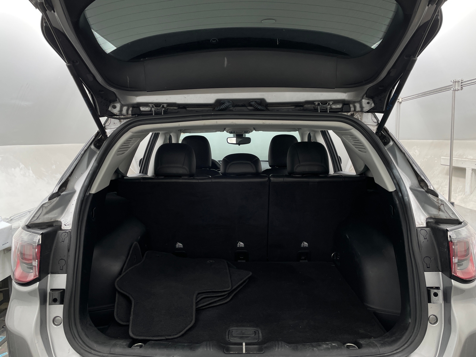 Thumbnail: 2021 Jeep Compass - 7