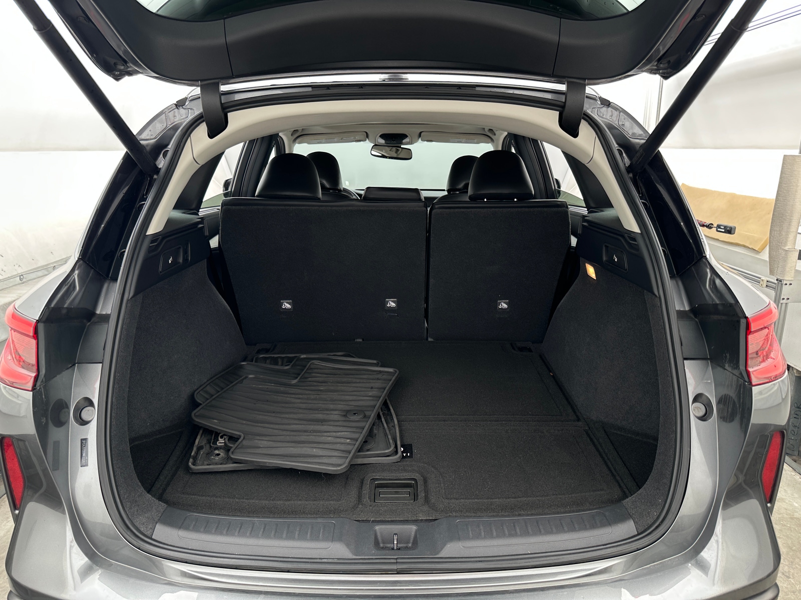 Thumbnail: 2021 INFINITI QX50 - 6