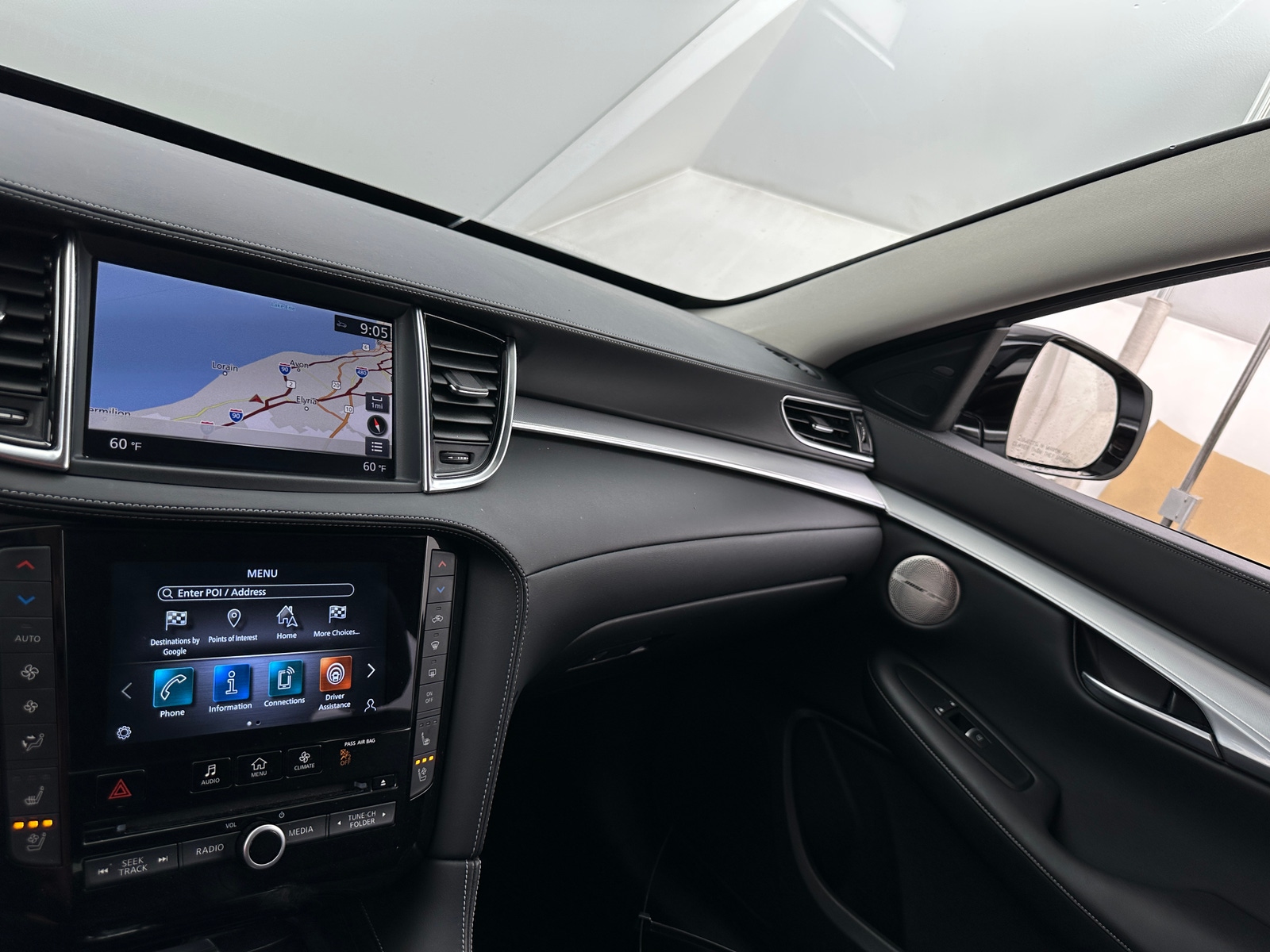 Thumbnail: 2021 INFINITI QX50 - 3