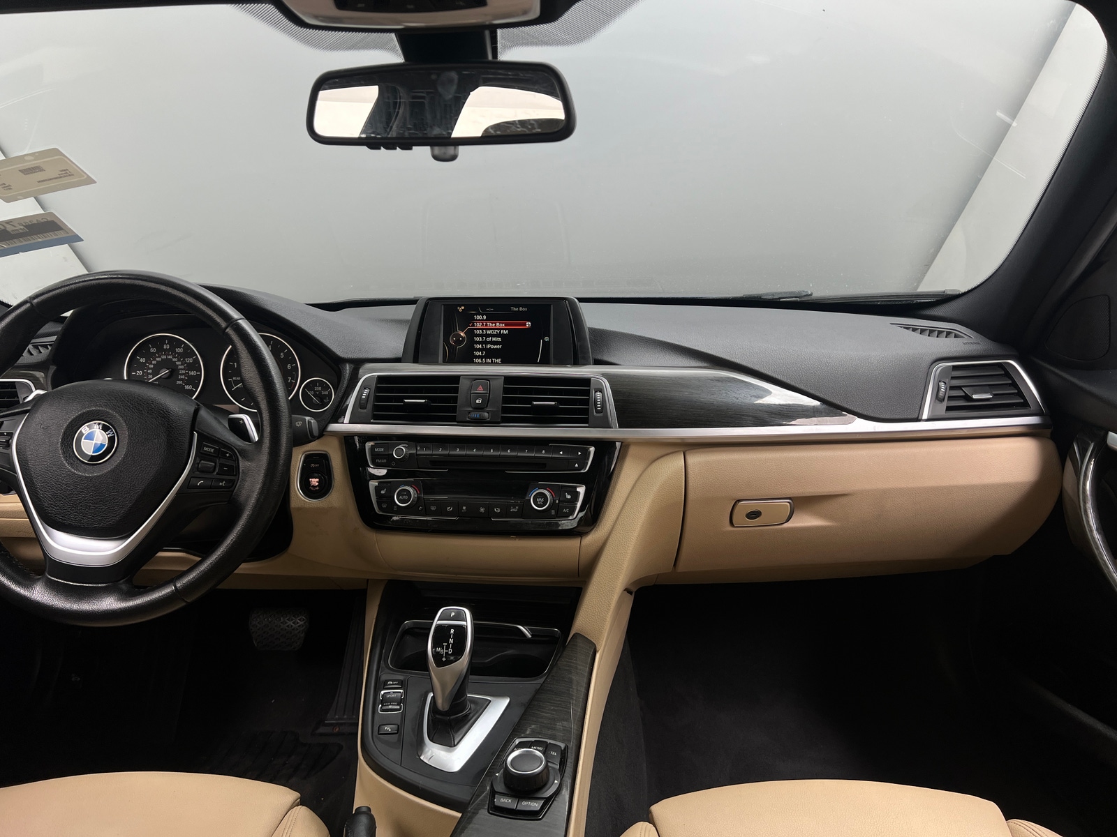 Thumbnail: 2017 BMW 3 Series - 2