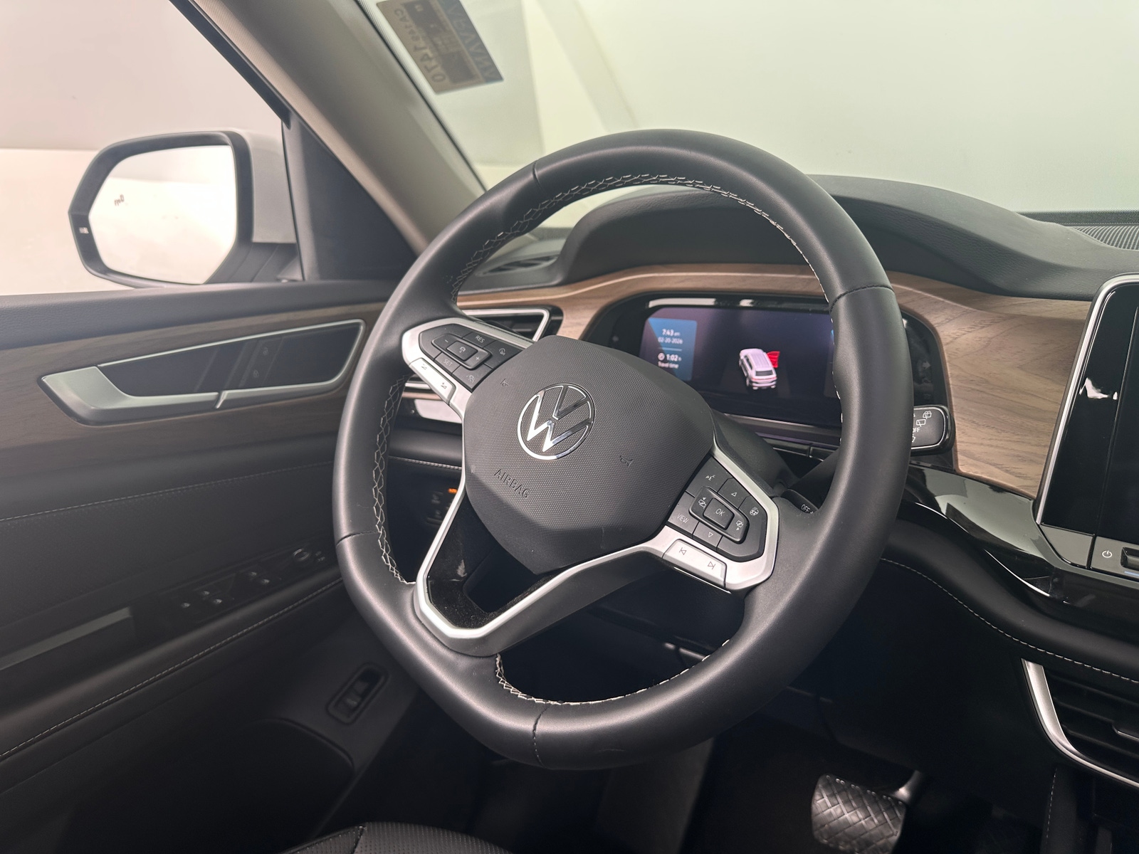 Thumbnail: 2025 Volkswagen Atlas - 4