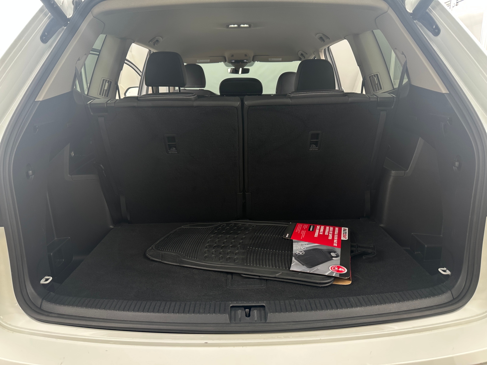 Thumbnail: 2025 Volkswagen Atlas - 6