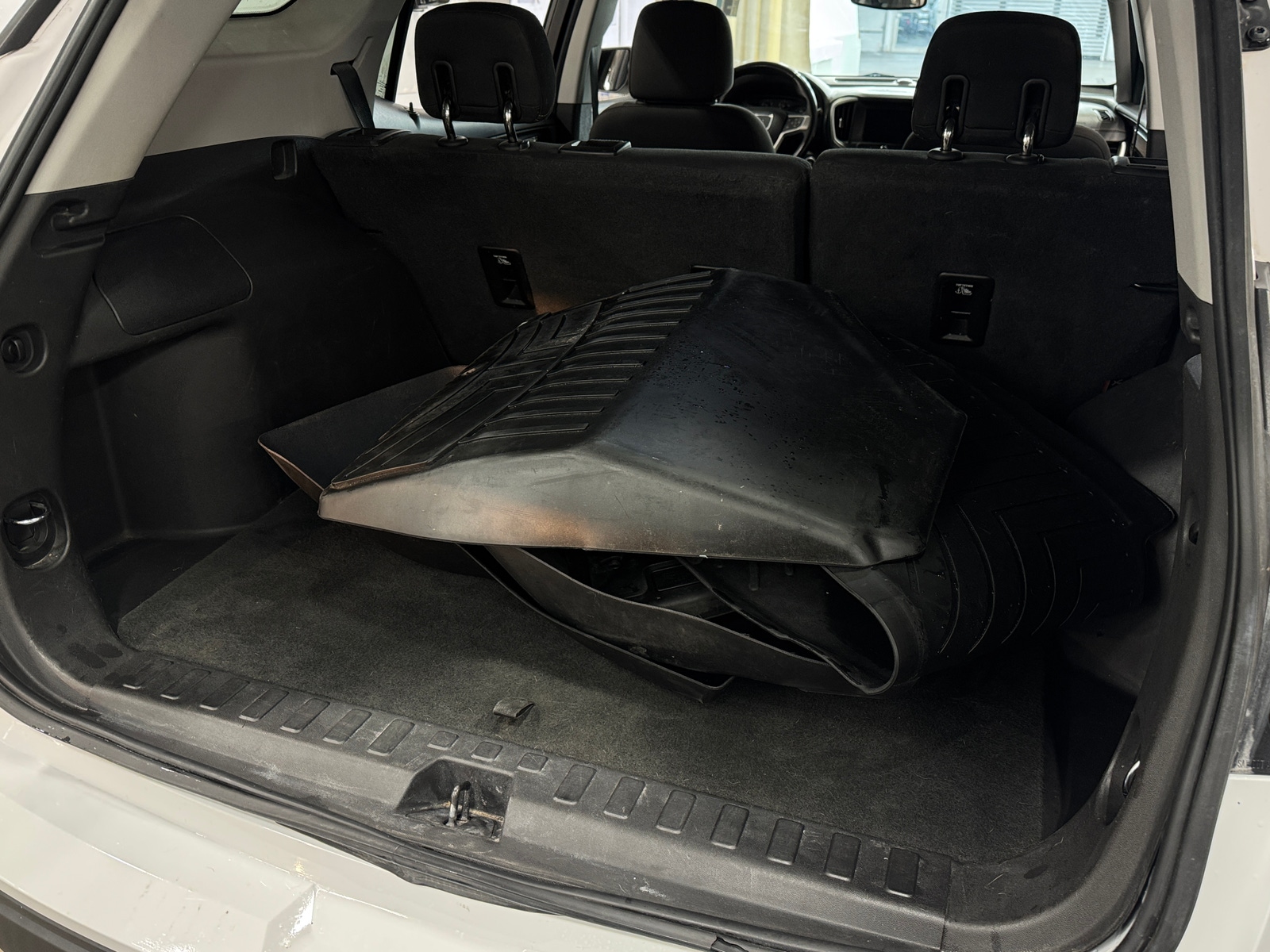 Thumbnail: 2018 GMC Terrain - 7