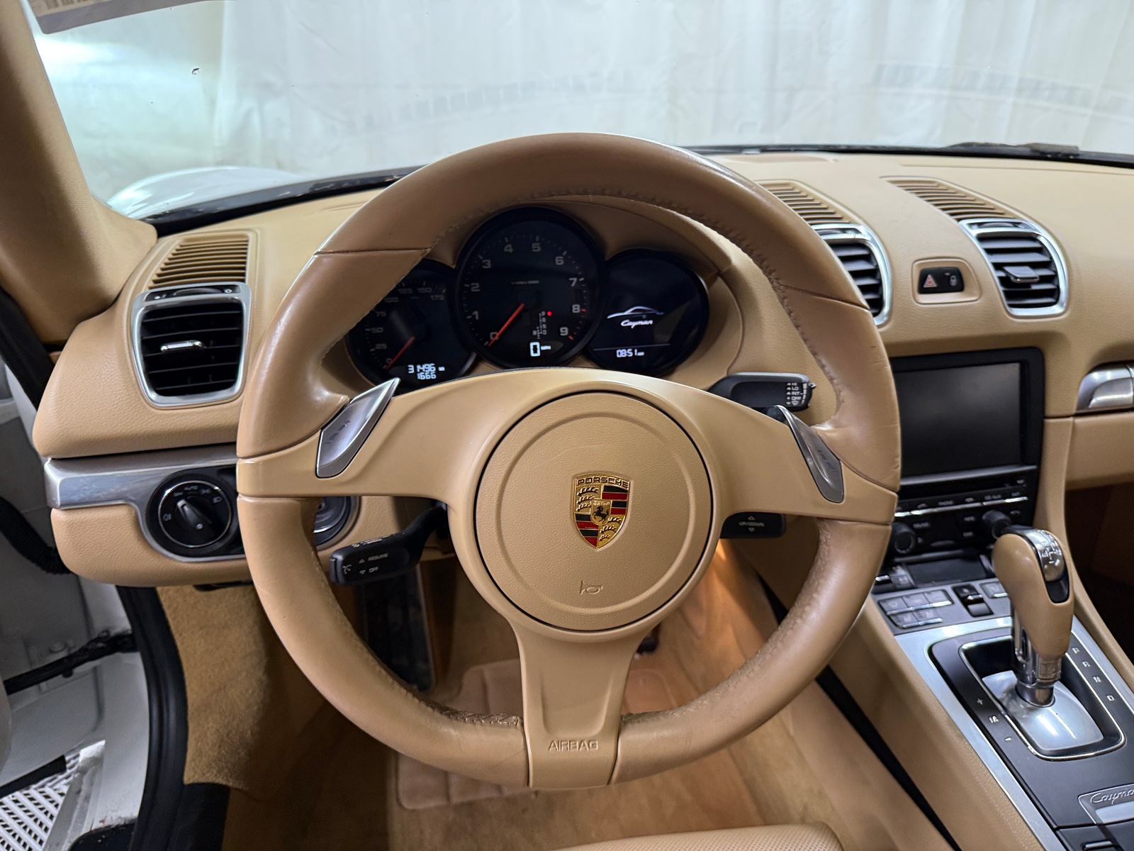 Thumbnail: 2014 Porsche Cayman - 4