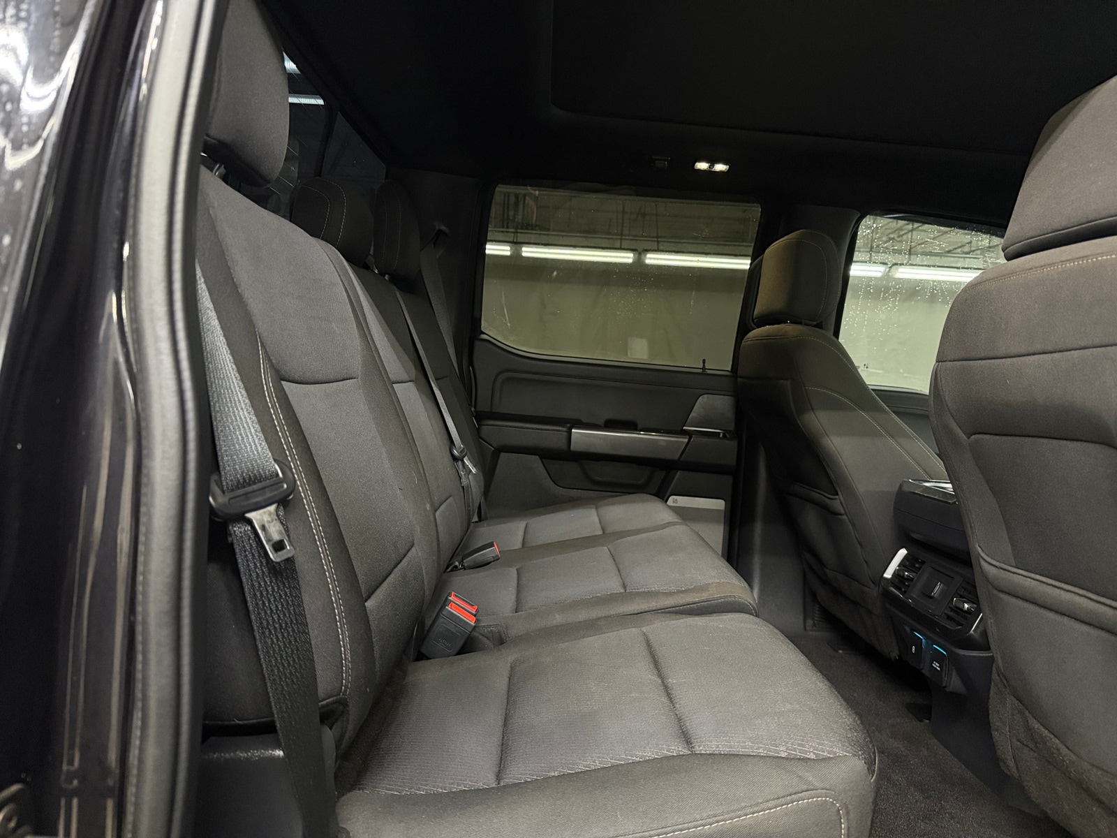 Thumbnail: 2021 Ford Econoline - 6