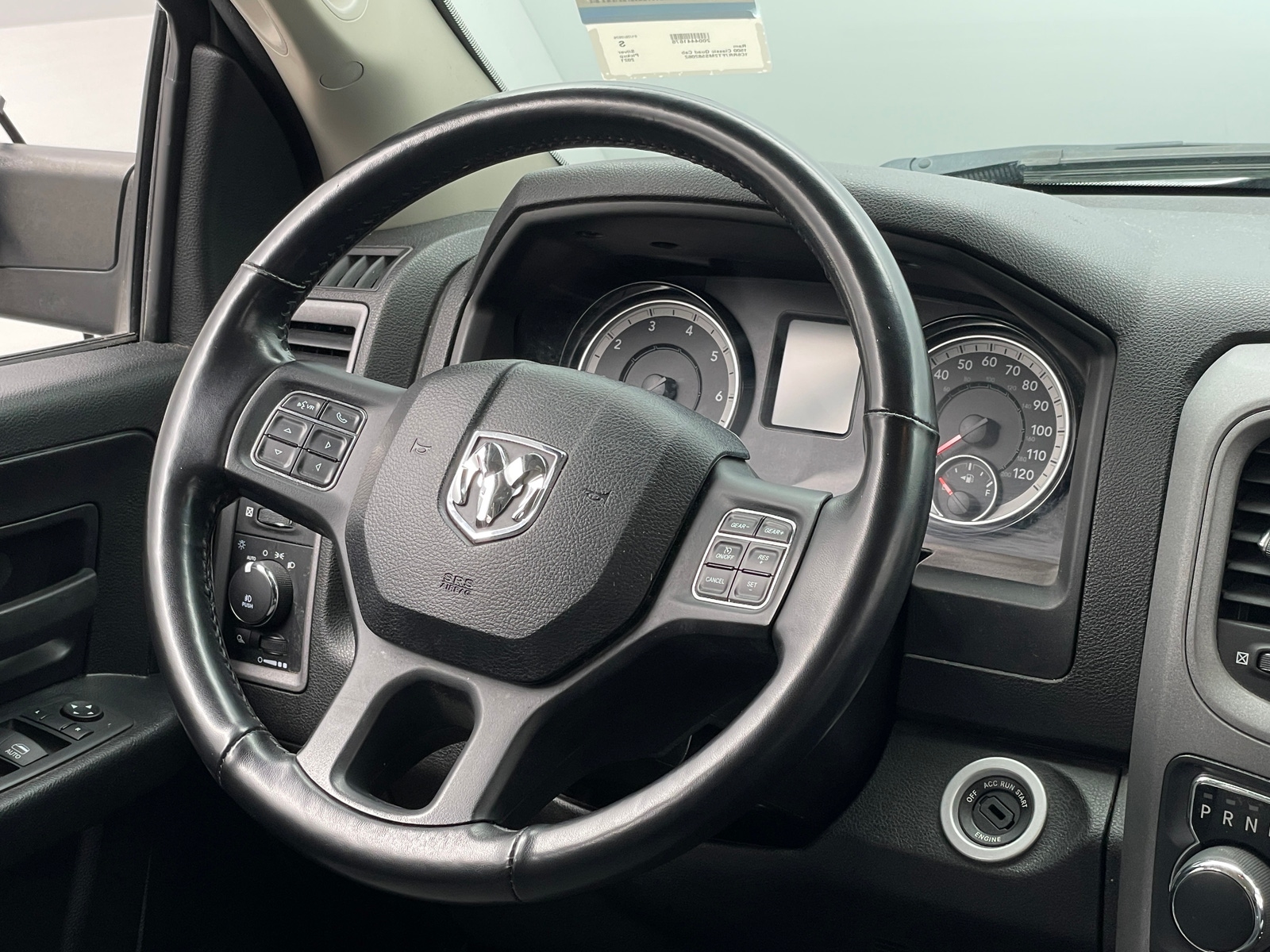 Thumbnail: 2021 RAM 1500 Classic - 5